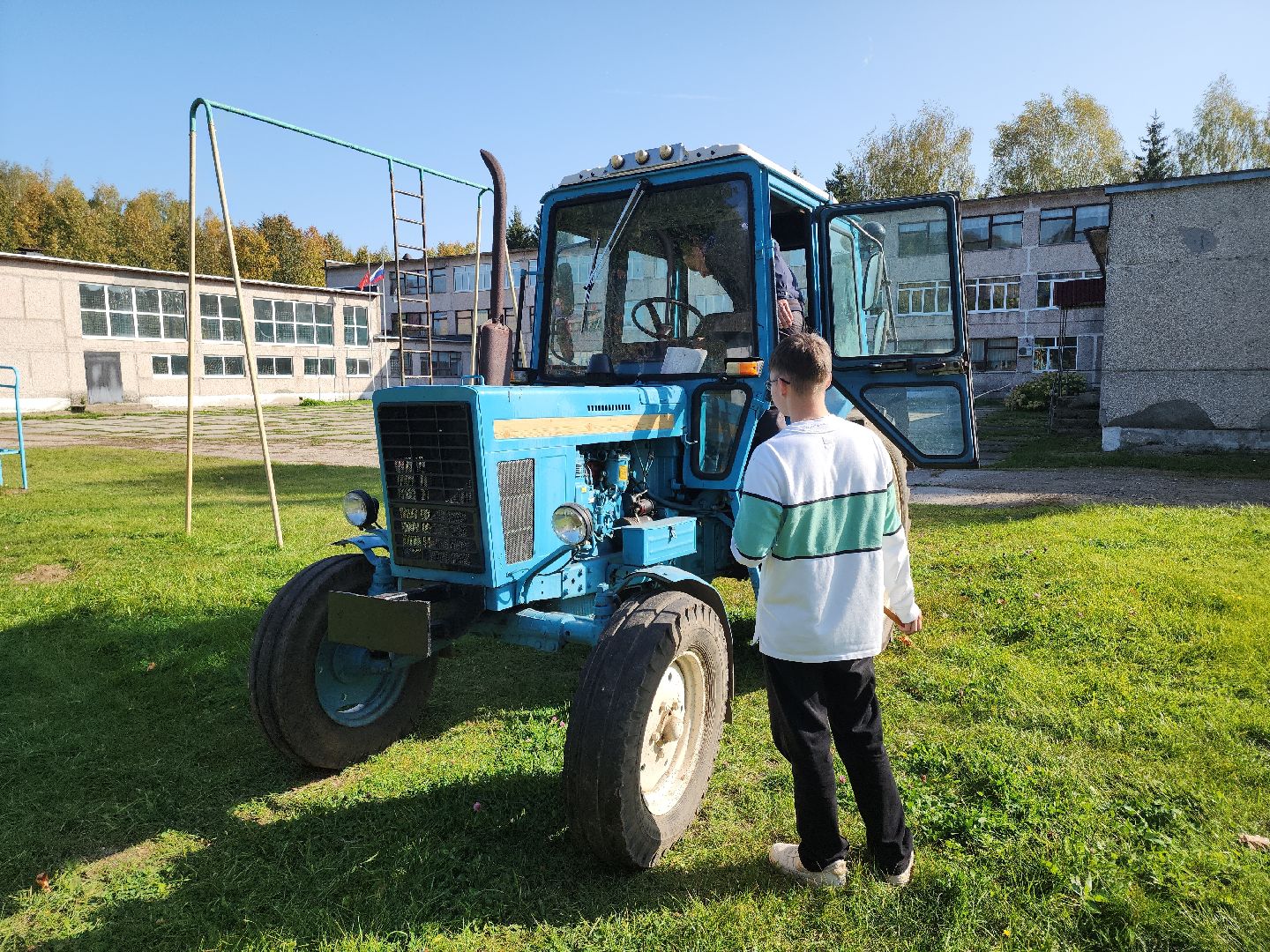 Кашира, тарасковская школа, трактор, беларус, производственное обучение, сельское хозяйство,