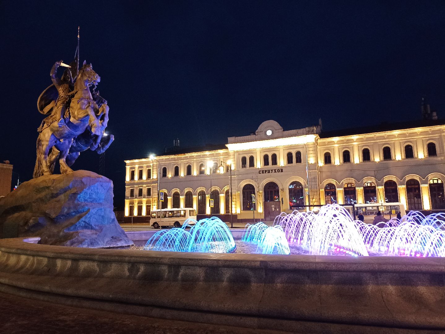 серпухов, подмосковье, светлый город, туризм в подмосковье, достопримечательности, ночной Серпухов,