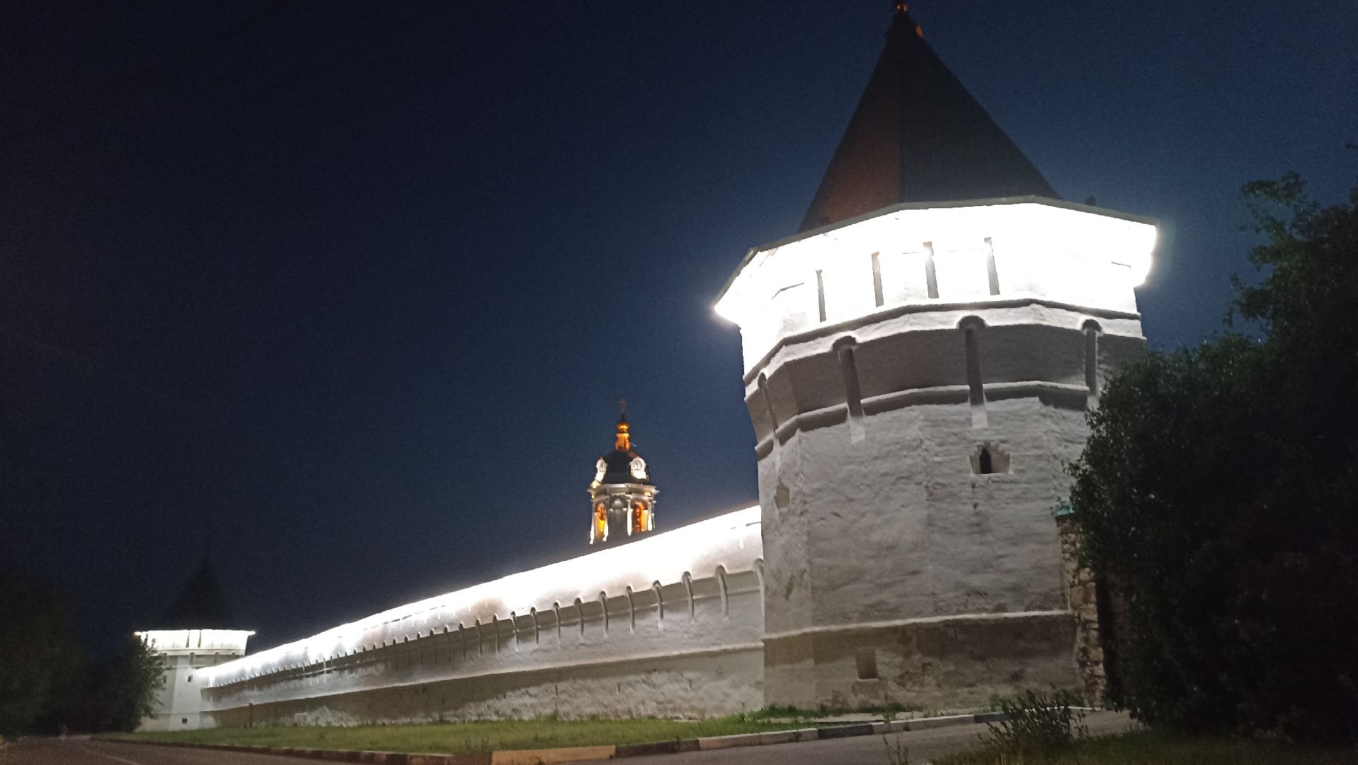 серпухов, подмосковье, светлый город, туризм в подмосковье, достопримечательности, ночной Серпухов,