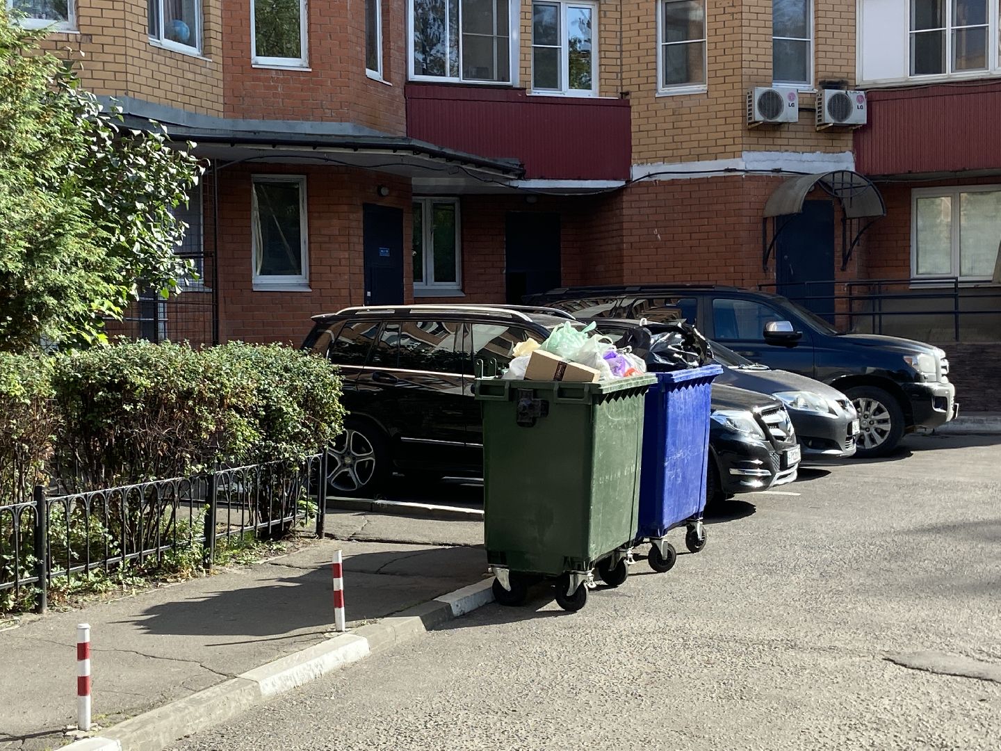 мусор, контейнерная площадка,