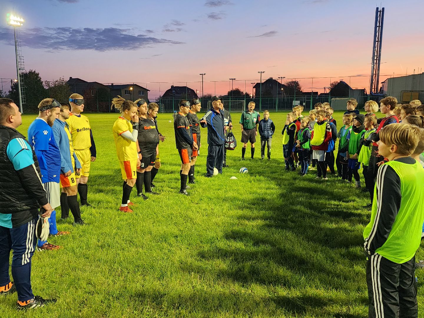 параспорт, инвалиды, слепые, футбол, серпухов, поселок большевик, спортшкола зубренок, ано прозрение, мастер-класс,