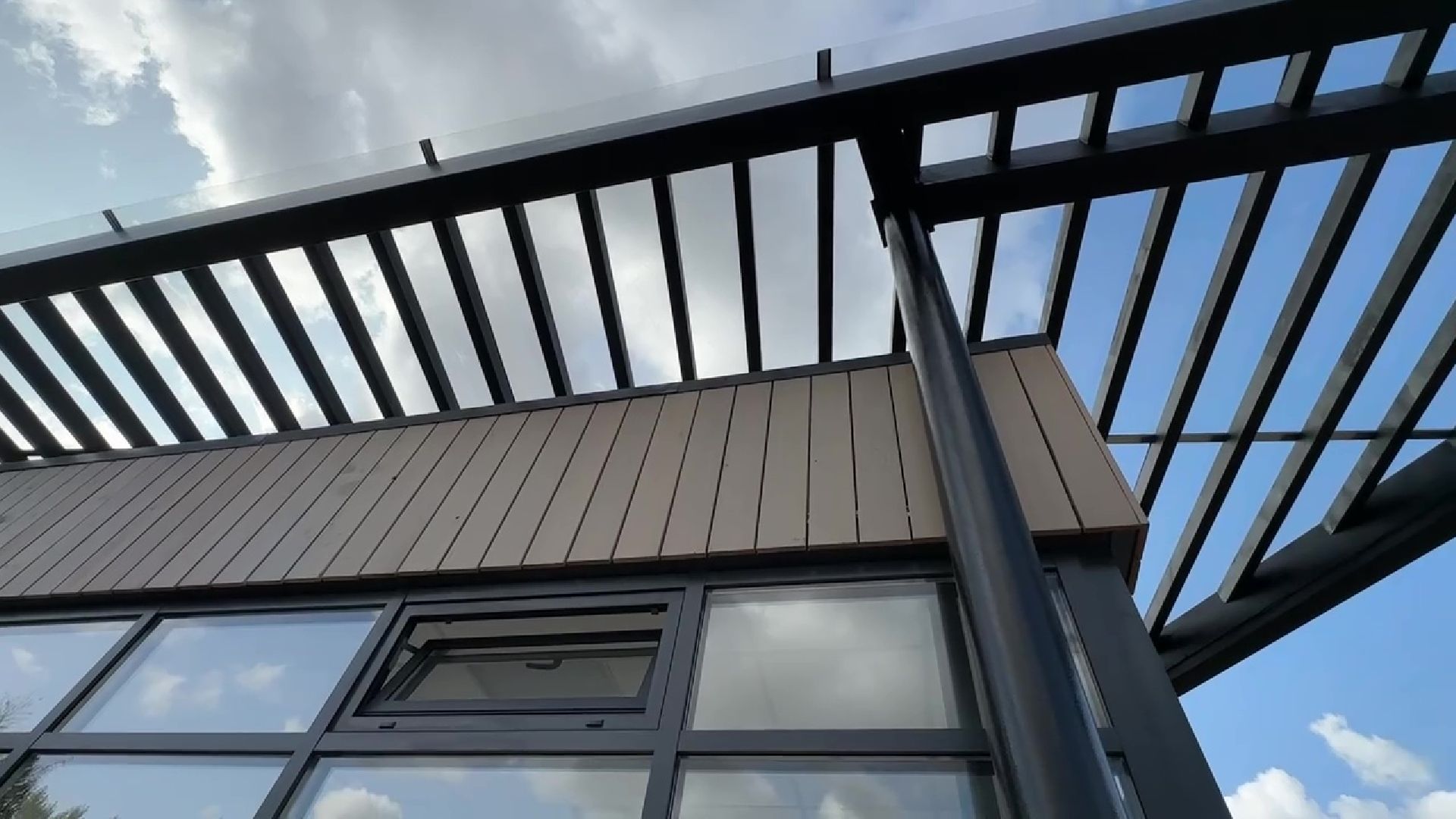 Реутов, парк, благоустройство, перголы, фонтан, деревья,