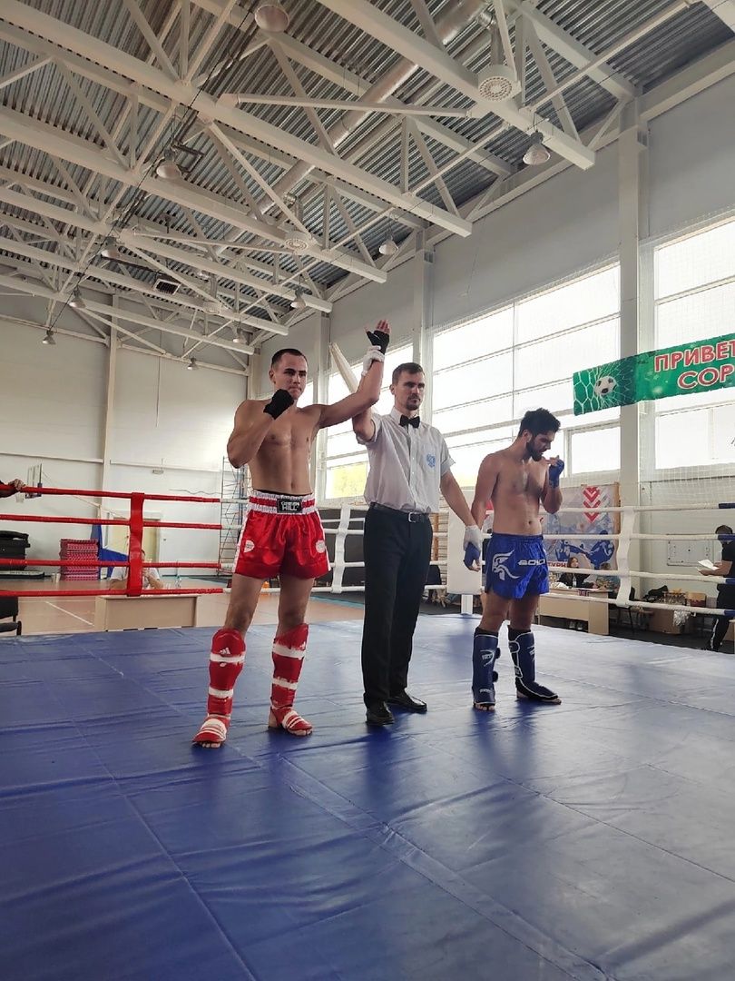 кикбоксинг, лоу-кик, Капичникова, Лапенков, Росихин, Лобанов, Прусов, ЦЕ Штурм,