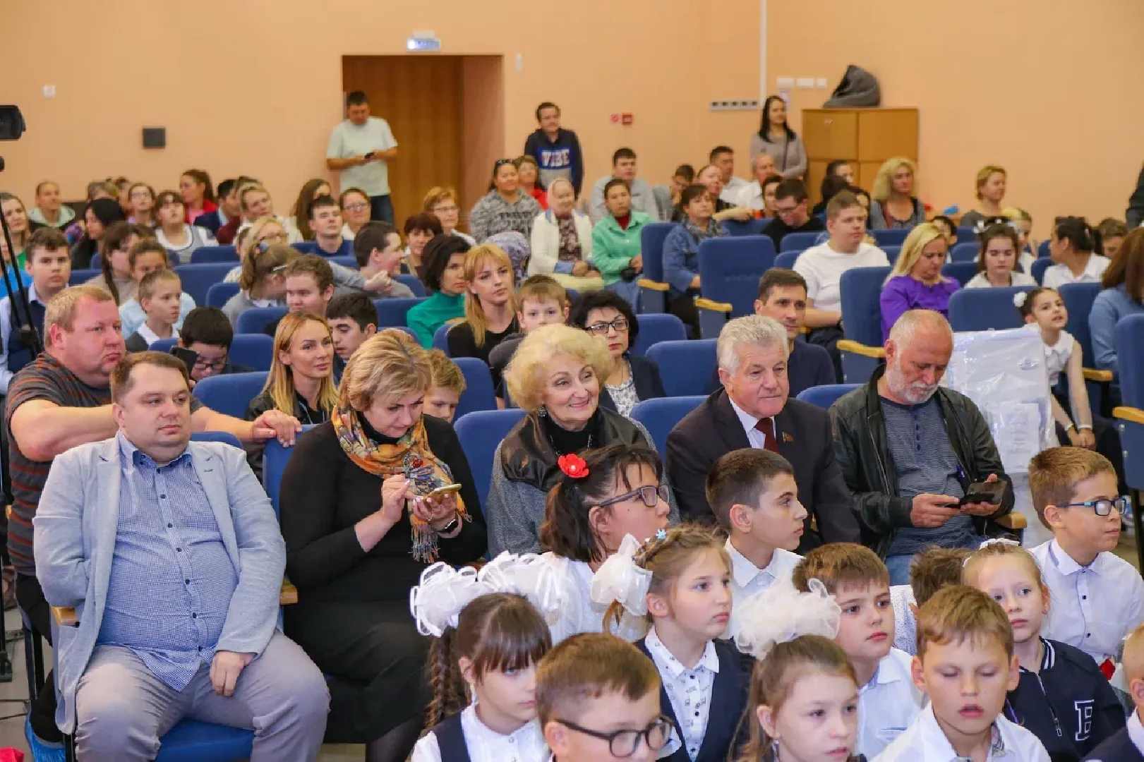 химки, школа, образование, юбилей, дети с овз,