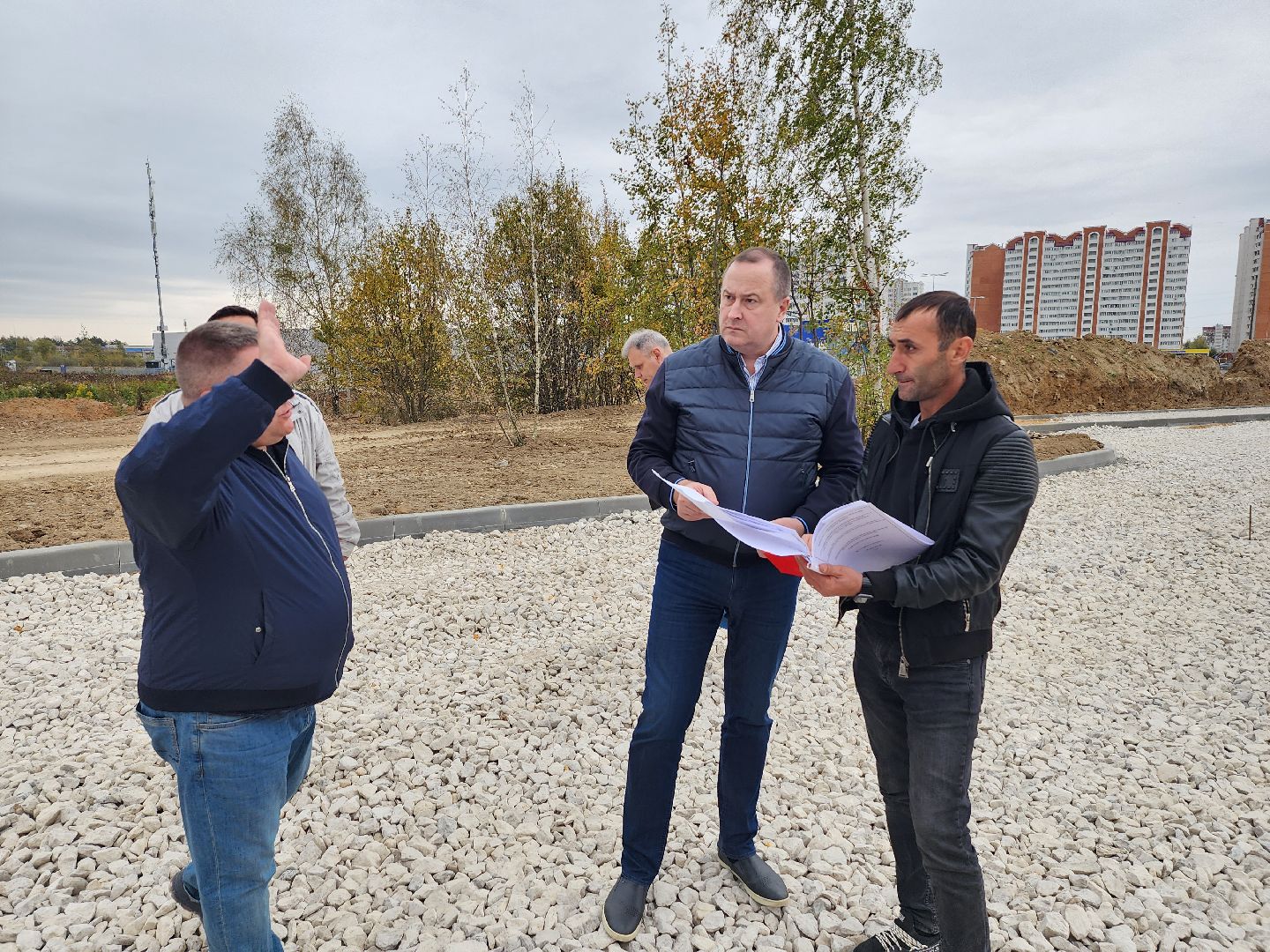 дороги, строительство дорог, серпухов, ивановские дворики, строительство поликлиники, круговой перекресток,