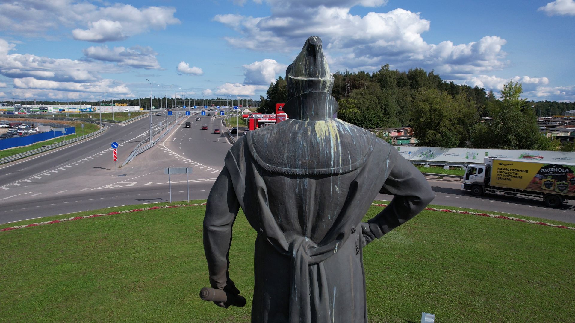 памятник, пушка, пушкино,видео с коптера,