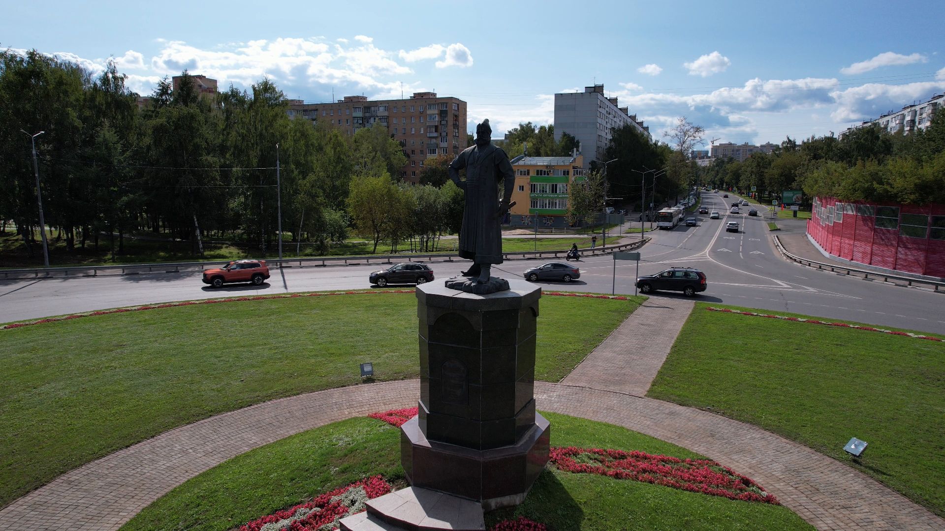 памятник, пушка, пушкино,видео с коптера,