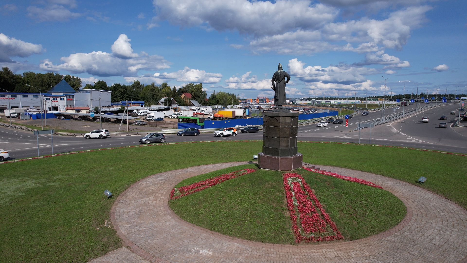 памятник, пушка, пушкино,видео с коптера,