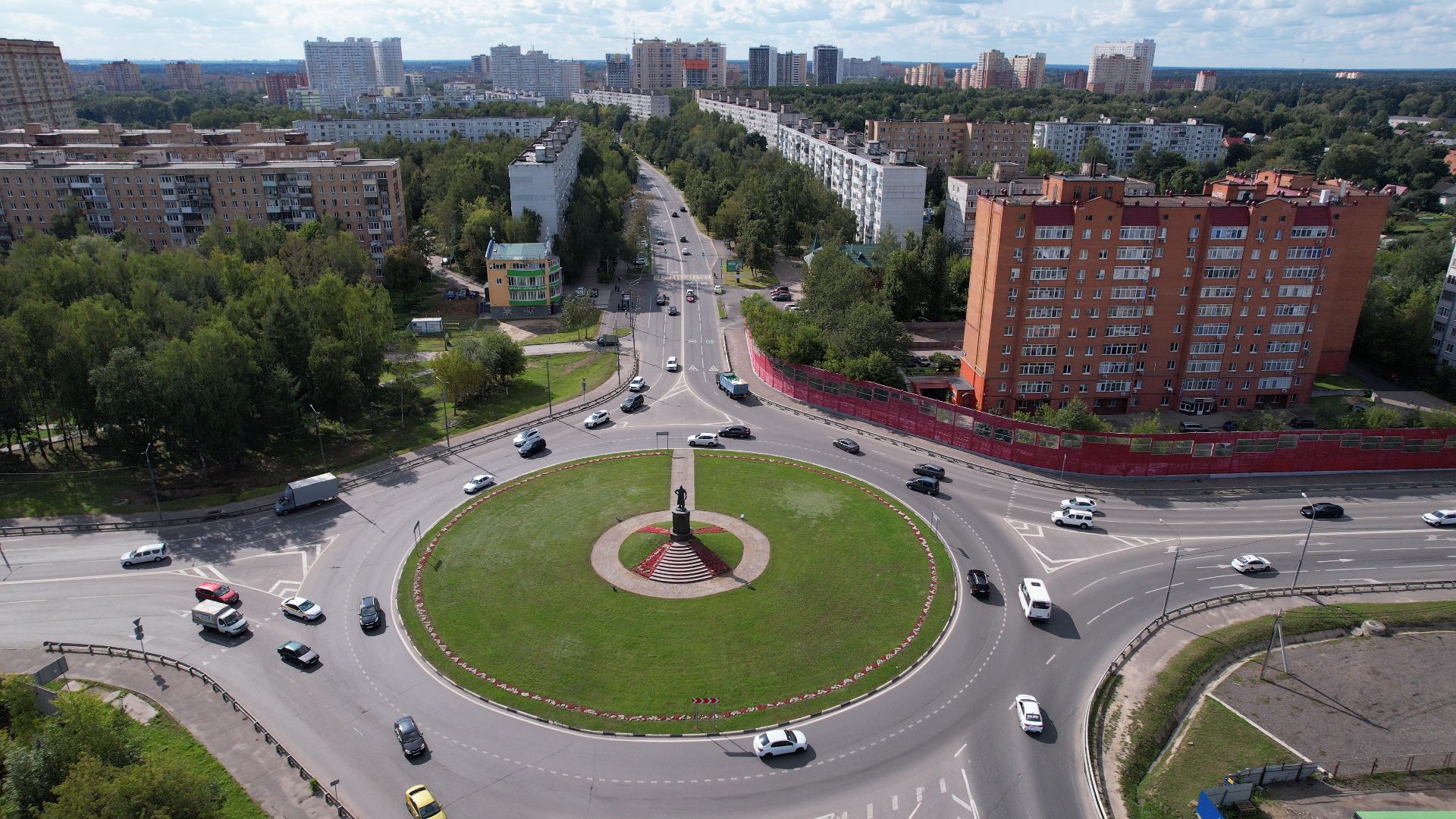 памятник, пушка, пушкино,видео с коптера,