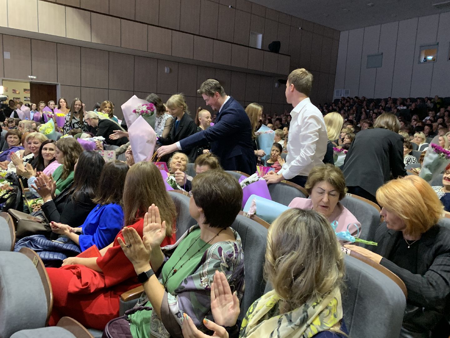 Балашиха, Подмосковье, День учителя, Образование, Призвание, Школы, Награды,