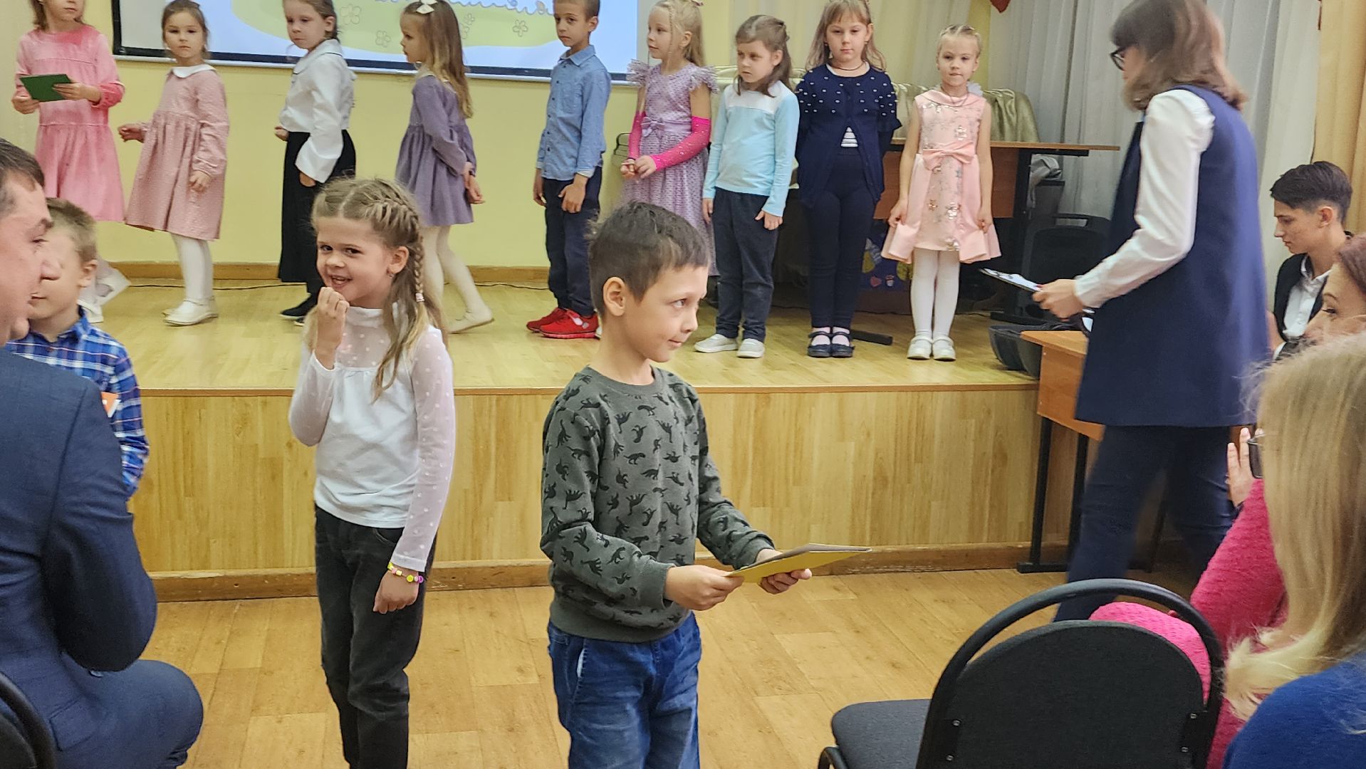 подмосковье, городской округ пушкинский, Ивантеевка, Образование, День учителя,