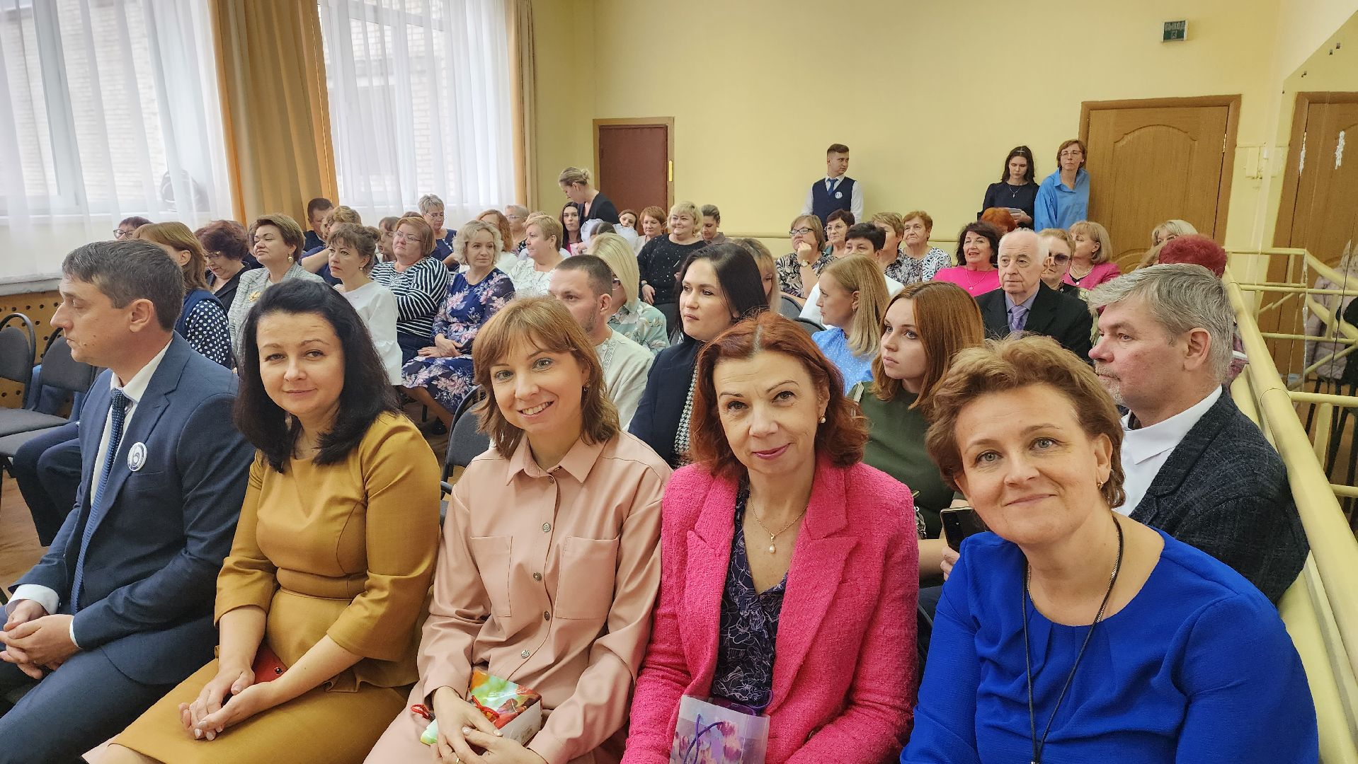 подмосковье, городской округ пушкинский, Ивантеевка, Образование, День учителя,