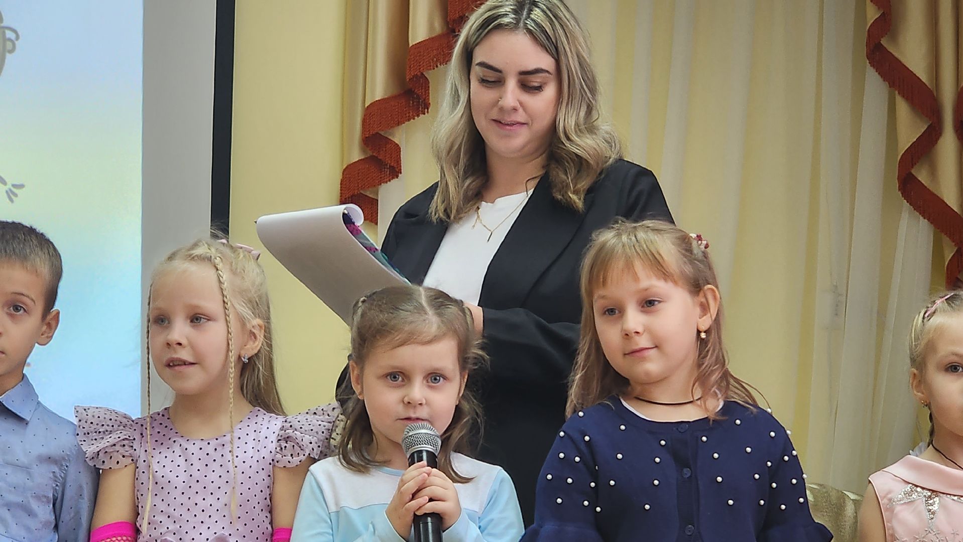 подмосковье, городской округ пушкинский, Ивантеевка, Образование, День учителя,