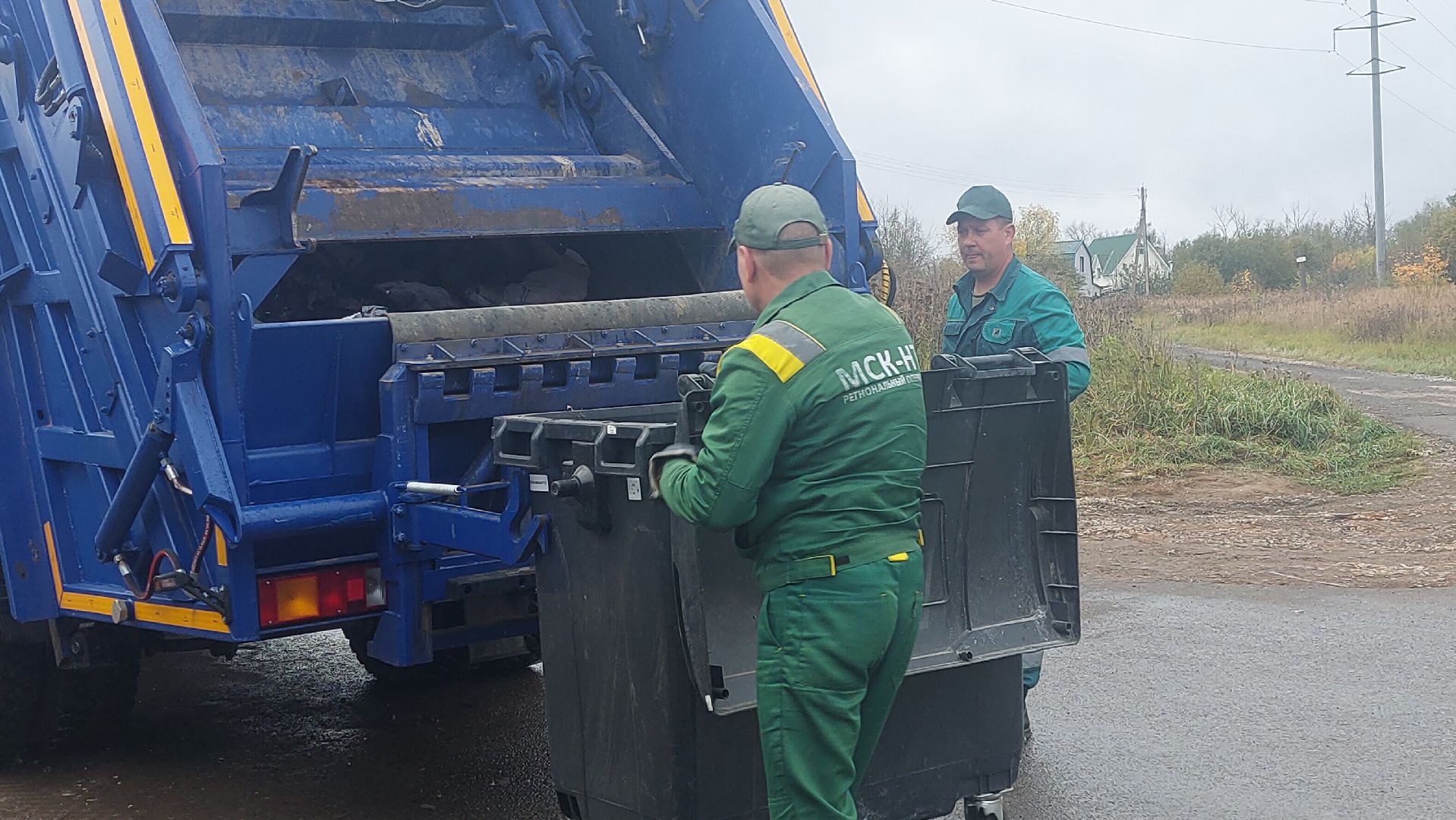 ЖКХ, Мусор, Мусорные площадки, деревня Манушкино Чеховский городской округ