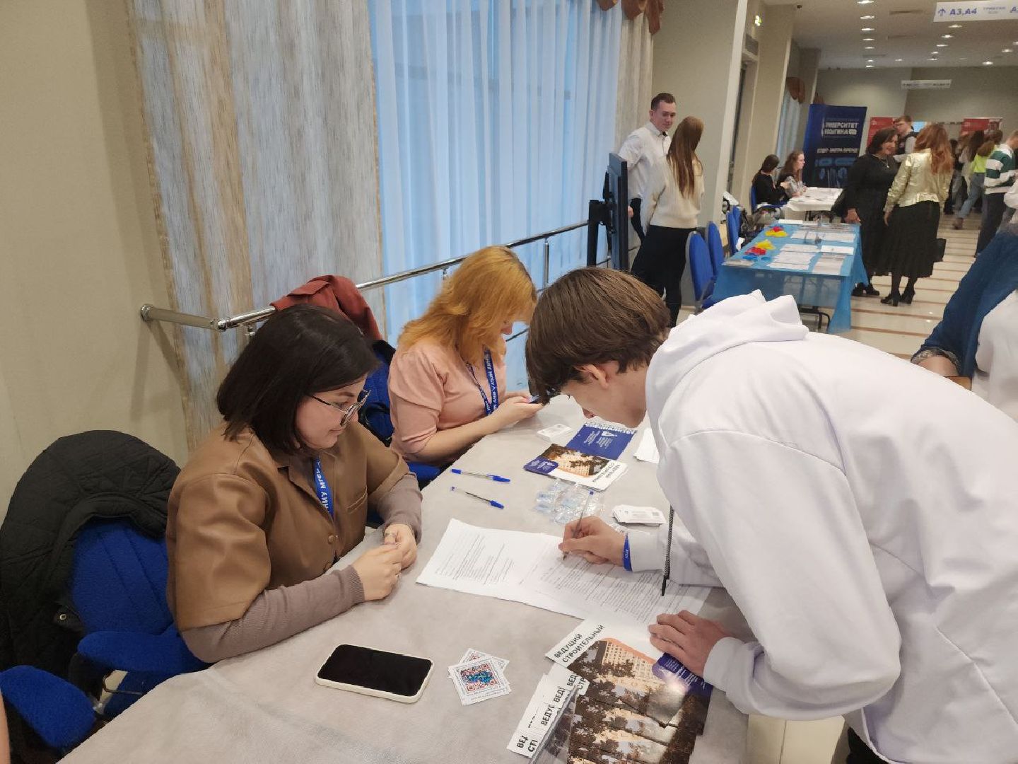 поступи, образование подмосковья, абитуриенты подмосковья, видное, обучение,