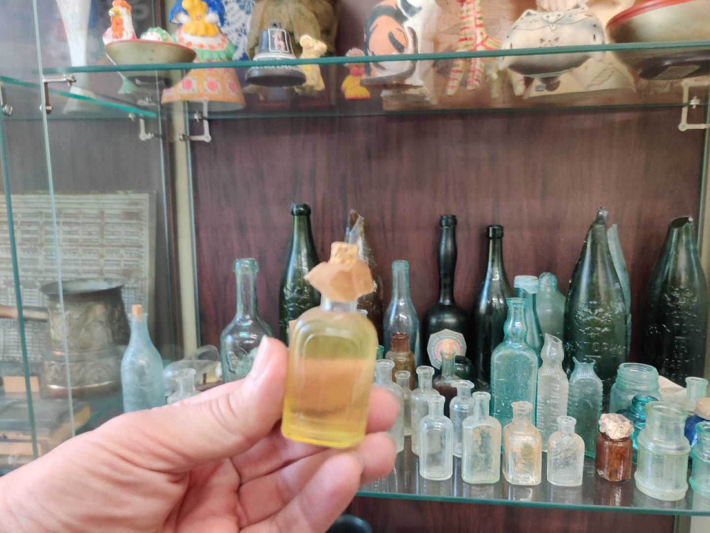 красноармейск, г.о. пушкинский, краеведение, стеклянная коллекция,