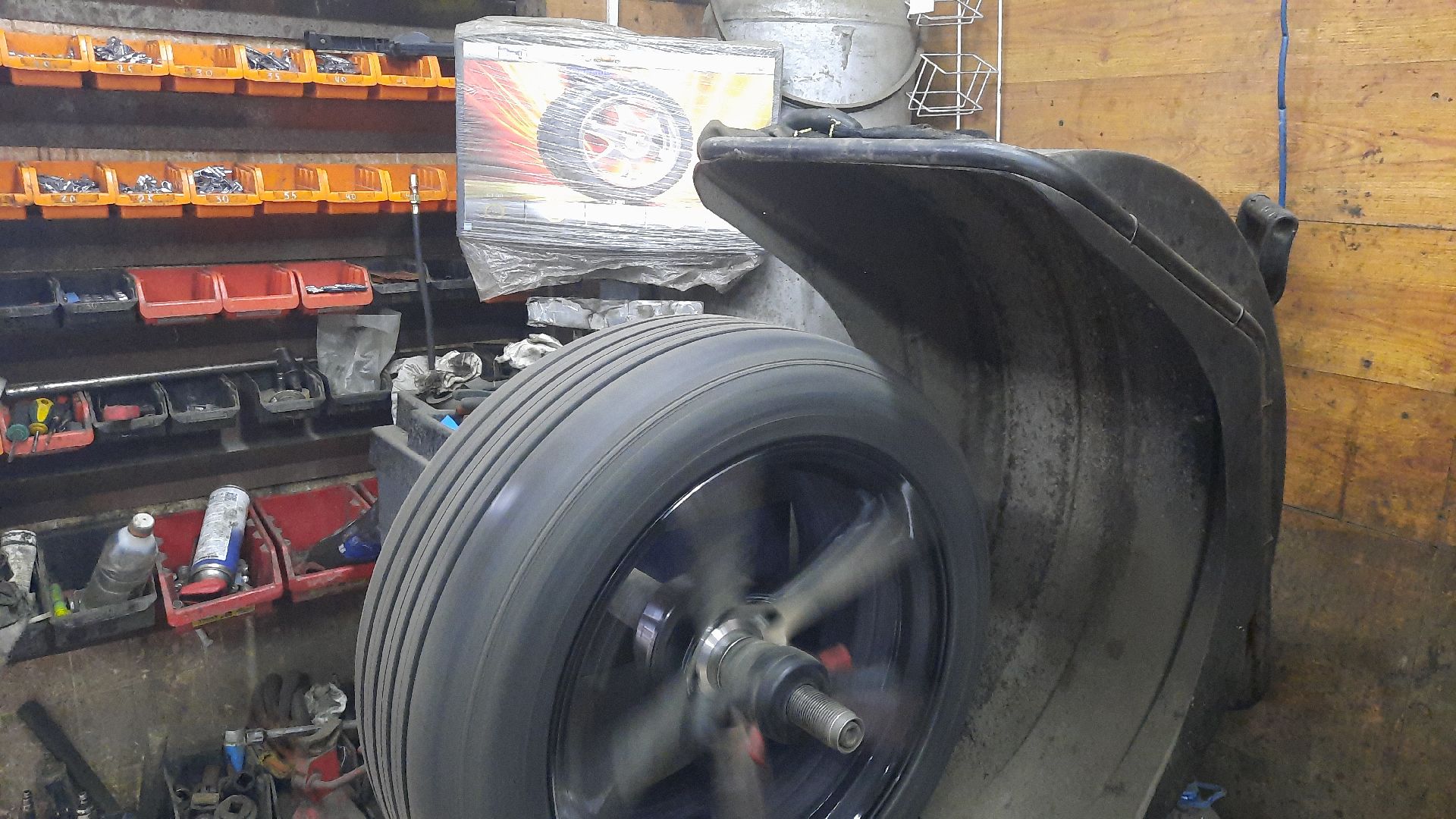 шатура, шиномонтаж, замена резины на зимнюю,