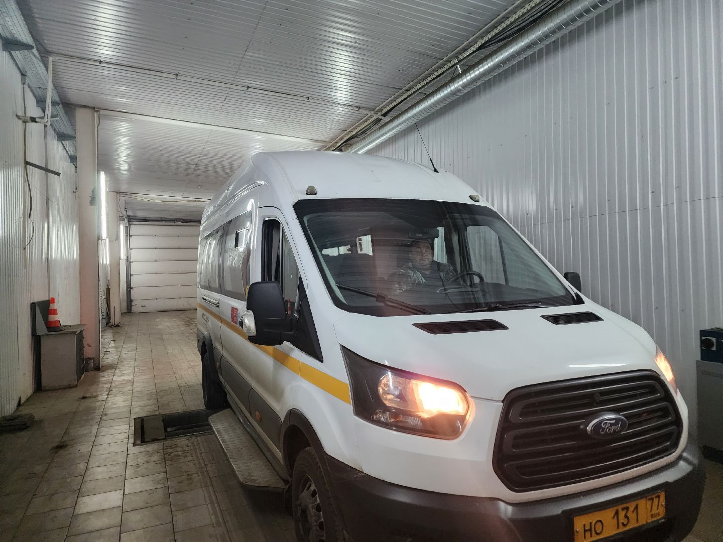 Транспорт, зимний сезон, техосмотр,