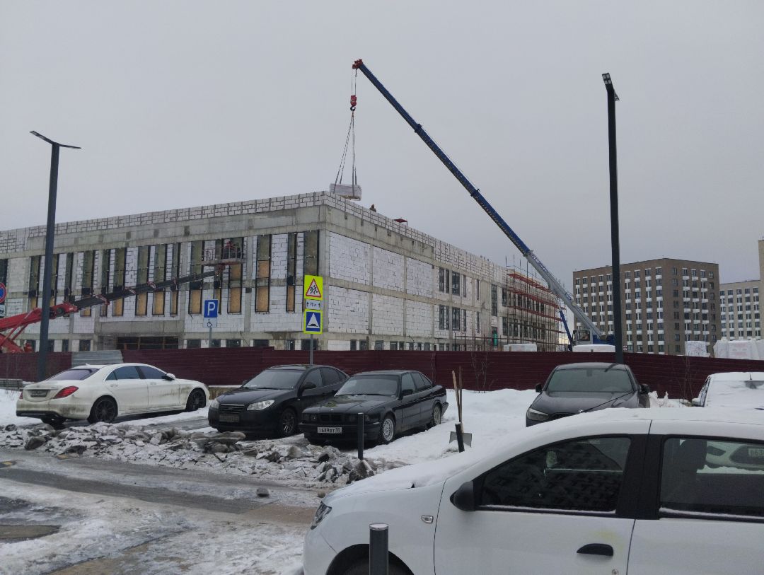 Строительство, школа