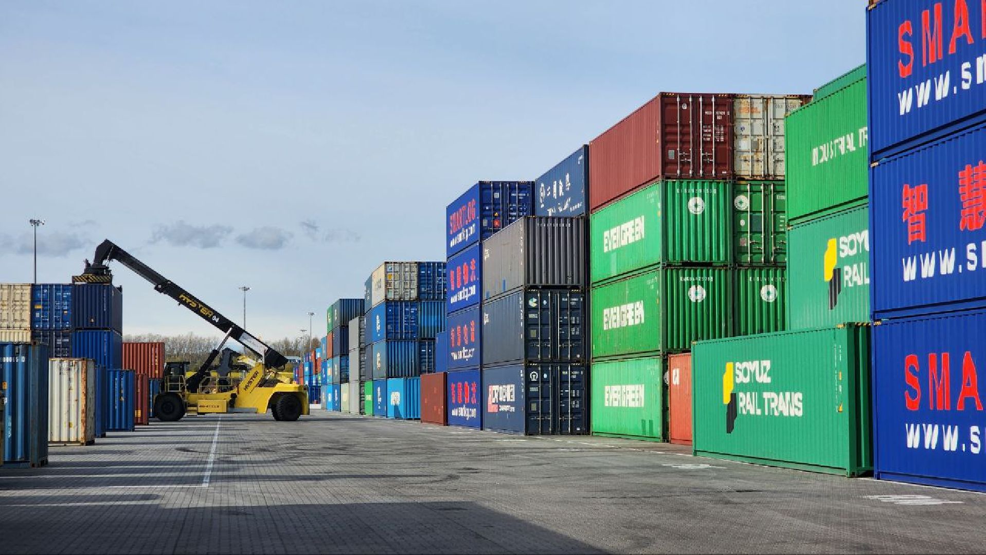 Дмитров, ТЛЦ Белый Раст, Мининвест,