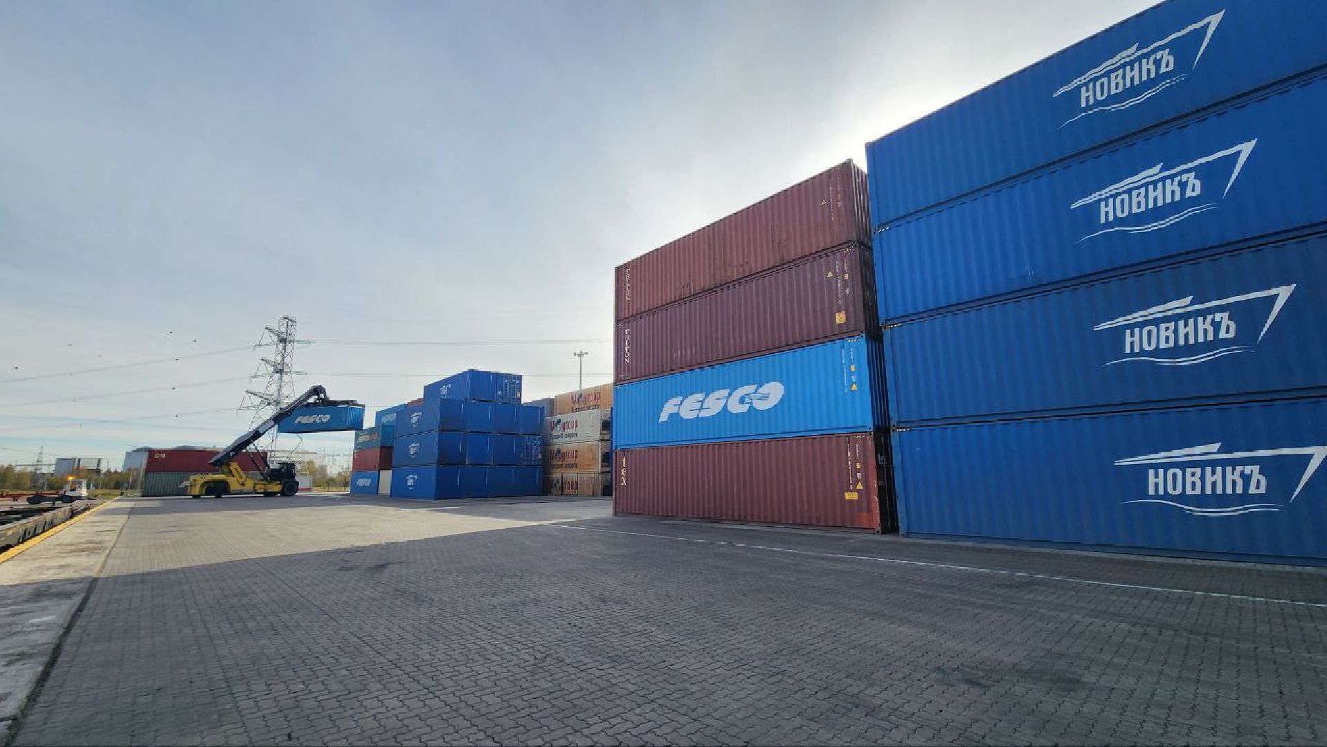 Дмитров, ТЛЦ Белый Раст, Мининвест,