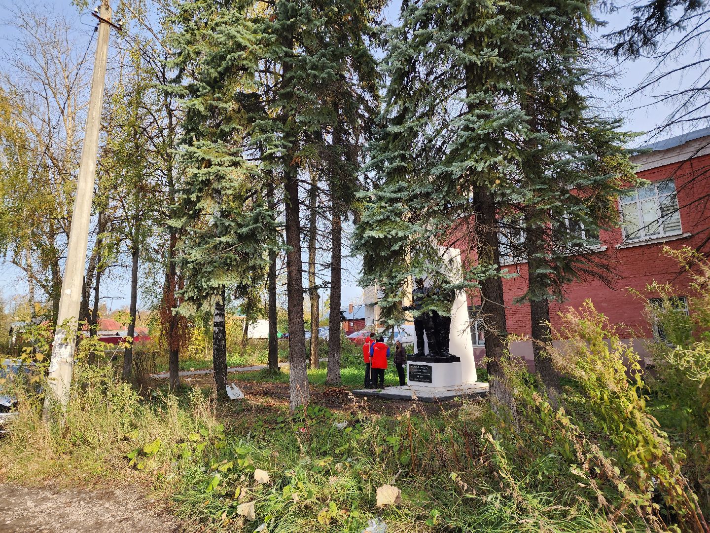 Егорьевск, уборка, волонтерство, памятник, великая отечественная война, меланжистов,