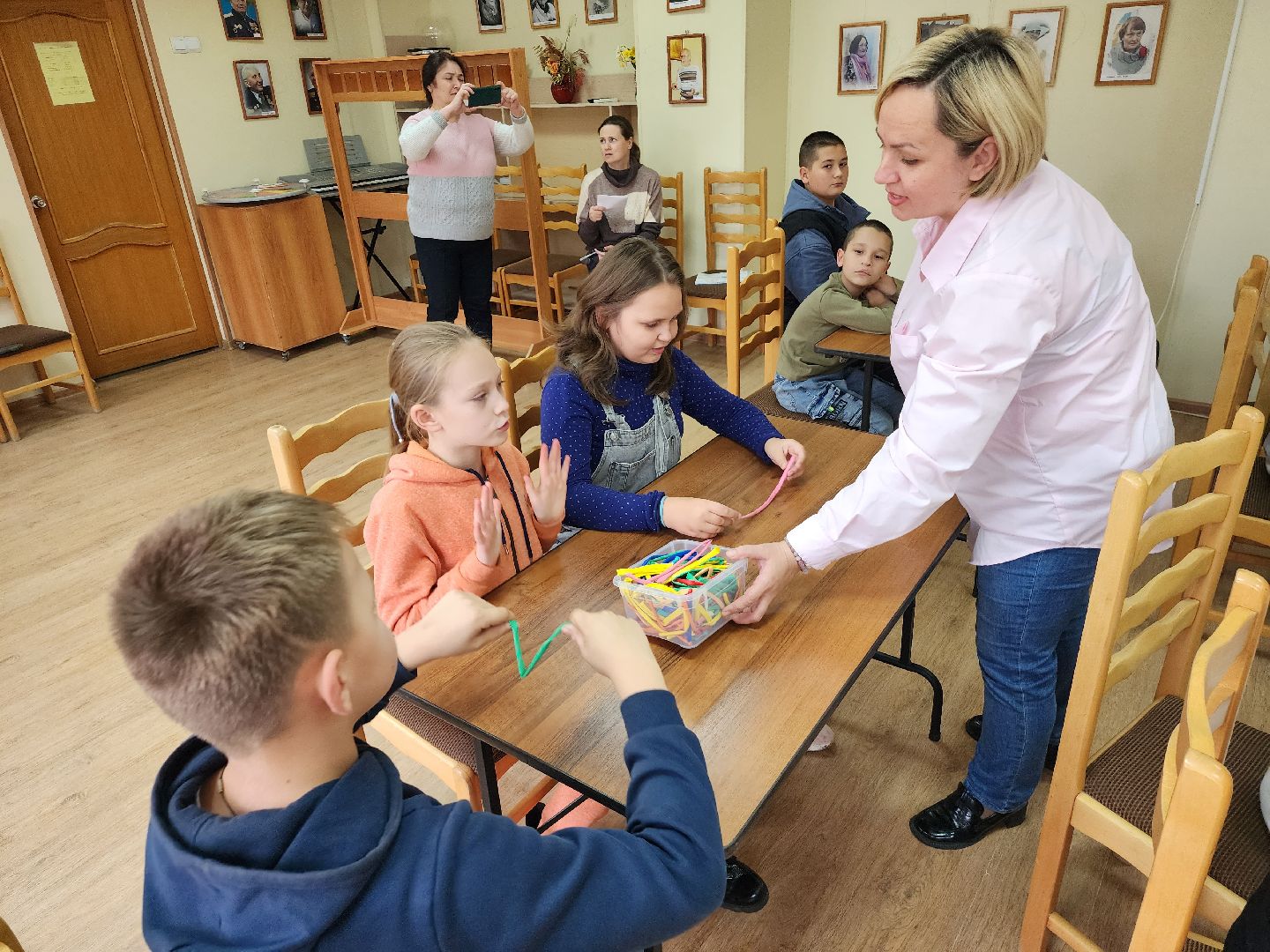 аэродизанер, твистинг, центр серпуховский, благотворительная акция, дети с овз, мастер-класс,