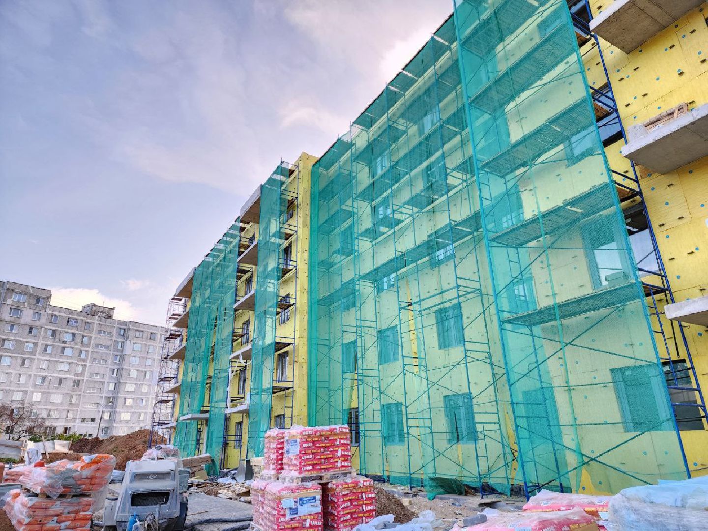 можайск, можайский городской округ, подмосковье, строительство, аварийное жилье, дом, многоквартирный дом, жители, новые квартиры, ключи, глава округа,