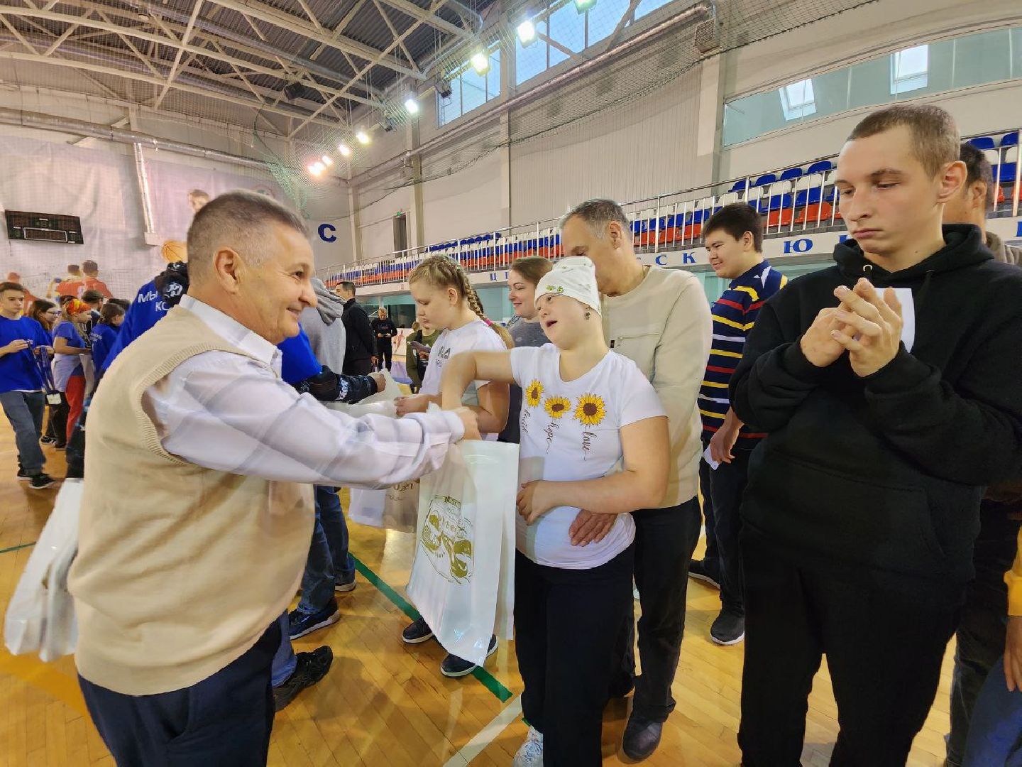 Инклюзивный фестиваль, шаг вперед, мытищи, дети с овз, Строитель,