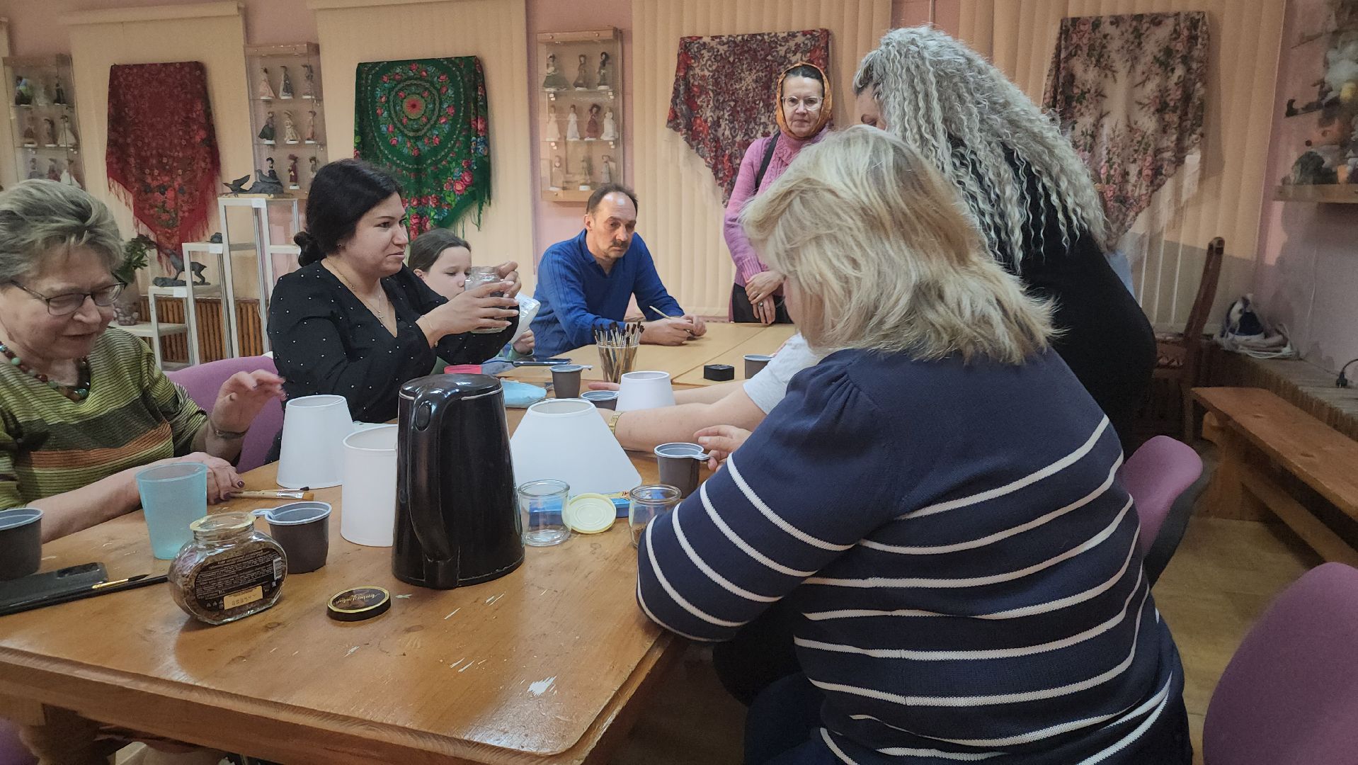 павловский посад, городского округ павловский посад, люди, кофе, художник, мастер-класс, роспись,