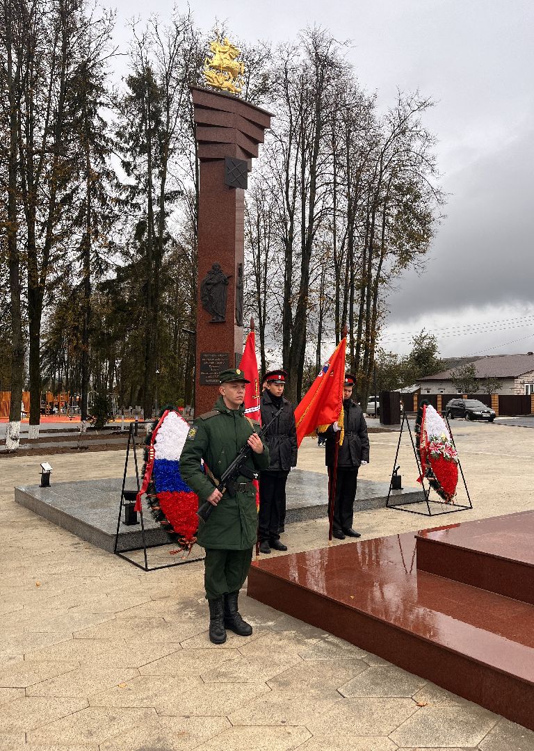 тучково, стела, населенный пункт воинской доблести, московская область, подмосковье, великая отечественная война,