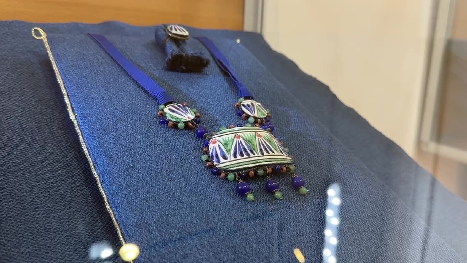 Реутов, музей, выставка, золотное шитье, бисер, пайетки,