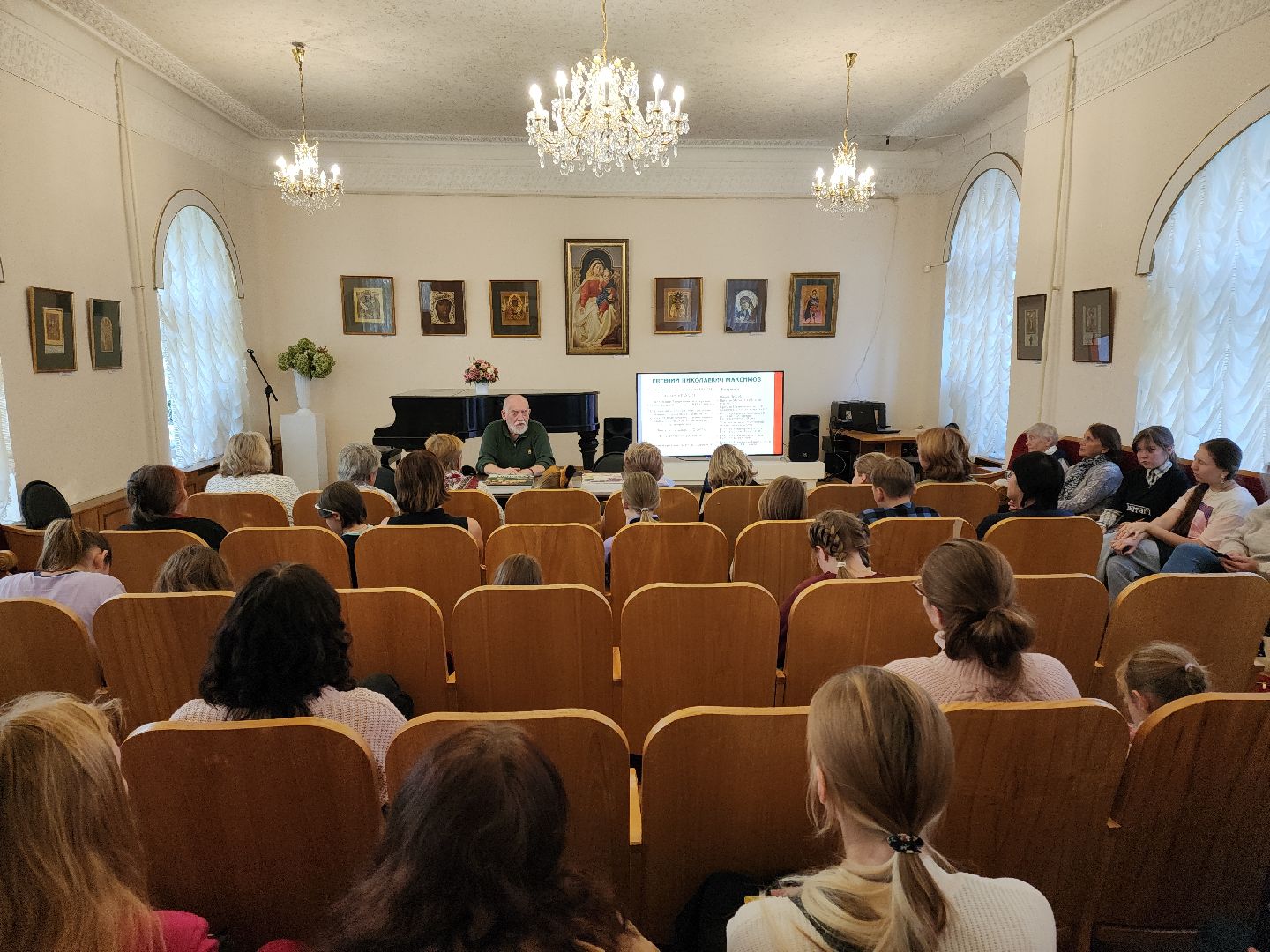 кашира, мастер-класс, Евгений Максимов, пейзаж, краеведческий музей, живопись,