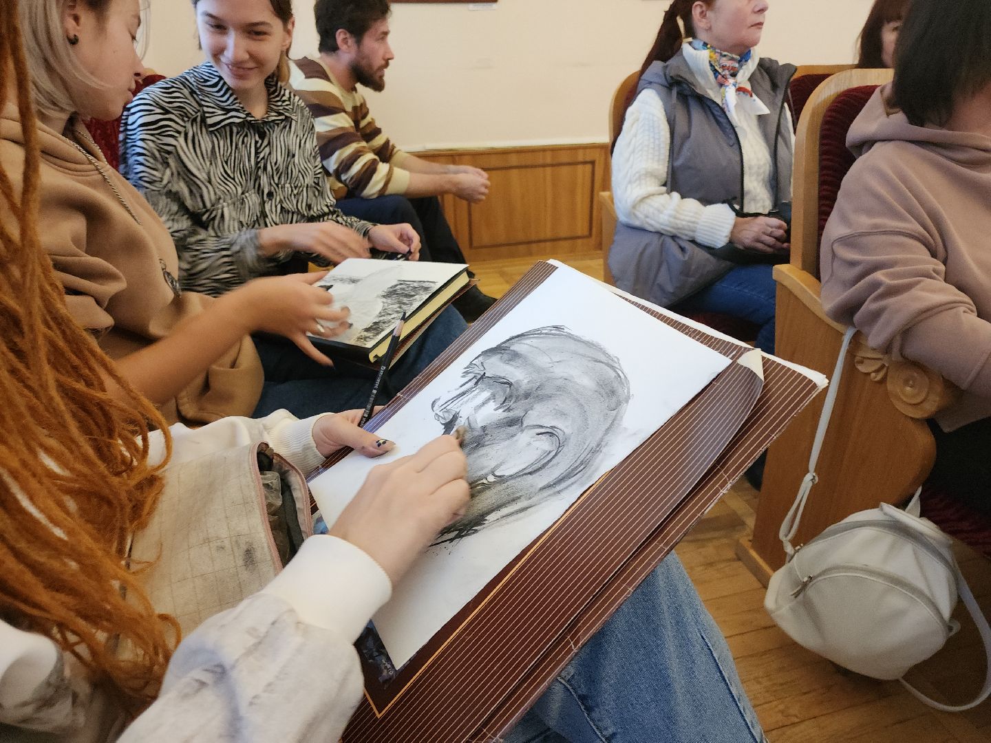 кашира, мастер-класс, Евгений Максимов, пейзаж, краеведческий музей, живопись,