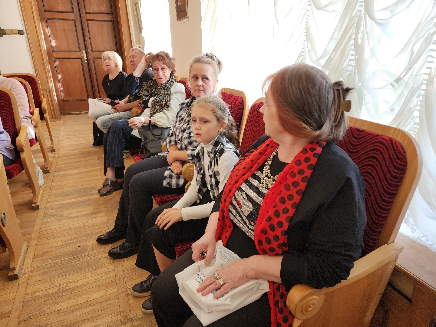 кашира, мастер-класс, Евгений Максимов, пейзаж, краеведческий музей, живопись,