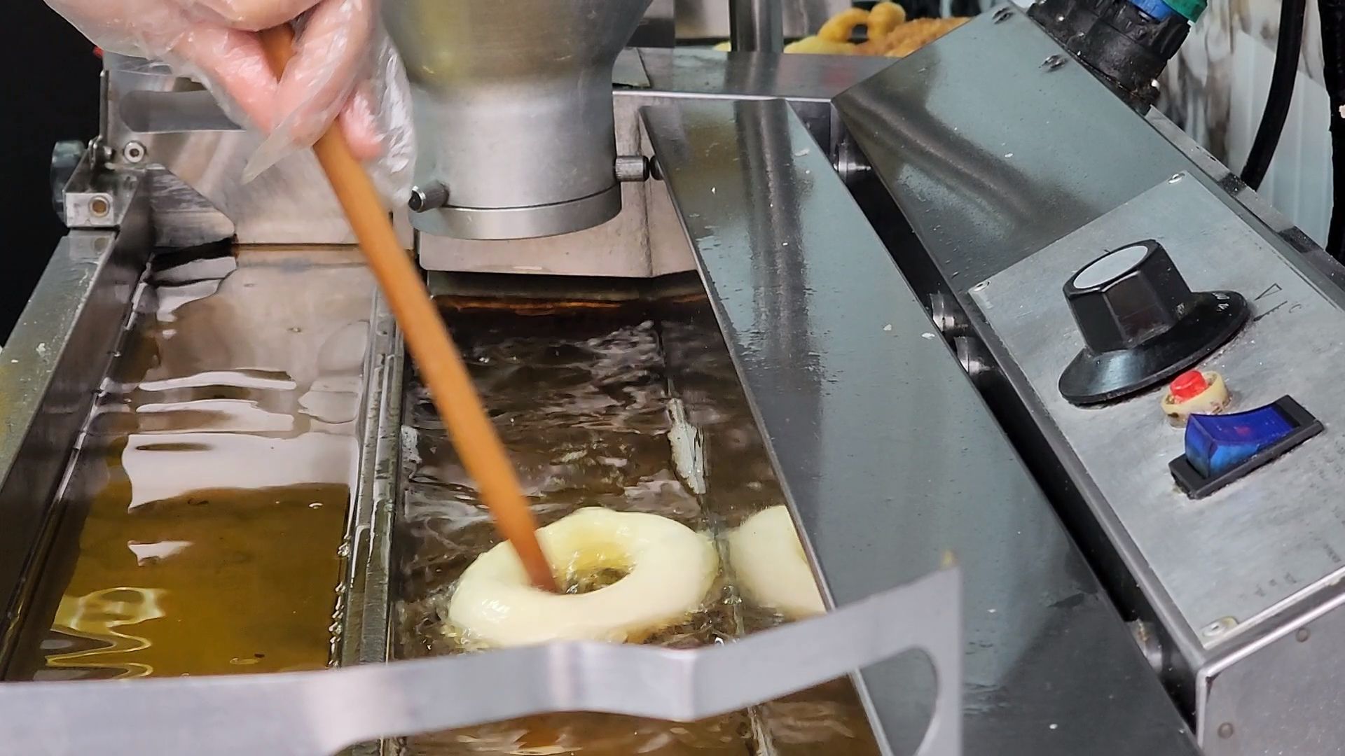 Одинцово, центральная площадь, пончики, фонд, благотворительный фонд, дети инвалиды,