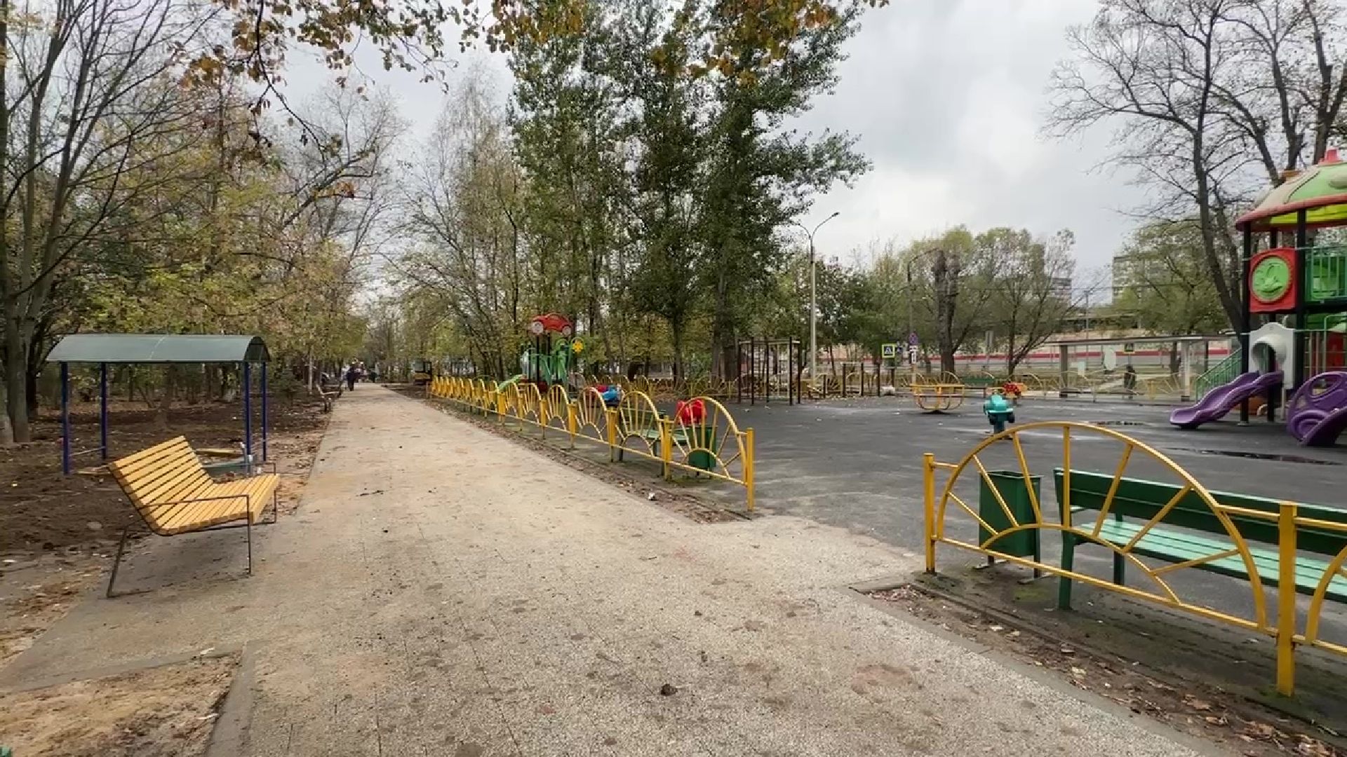 Реутов, благоустройство, сквер, лавочки, стиль, перголы, детская площадка, цветник, мцд-4,