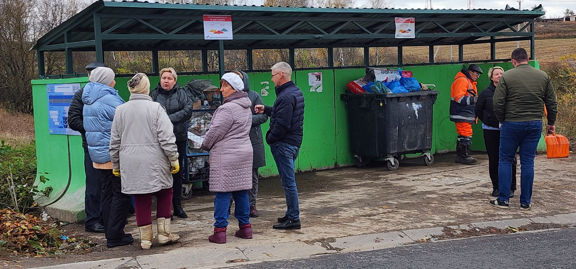 деревня Вяльково, много мусора, Домодедово,