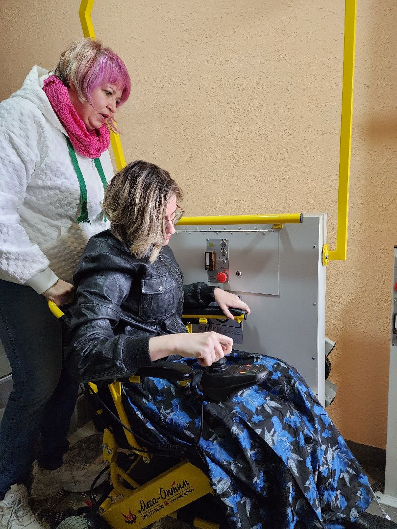 видное, депутаты, подарок, подъезд, доступная среда,