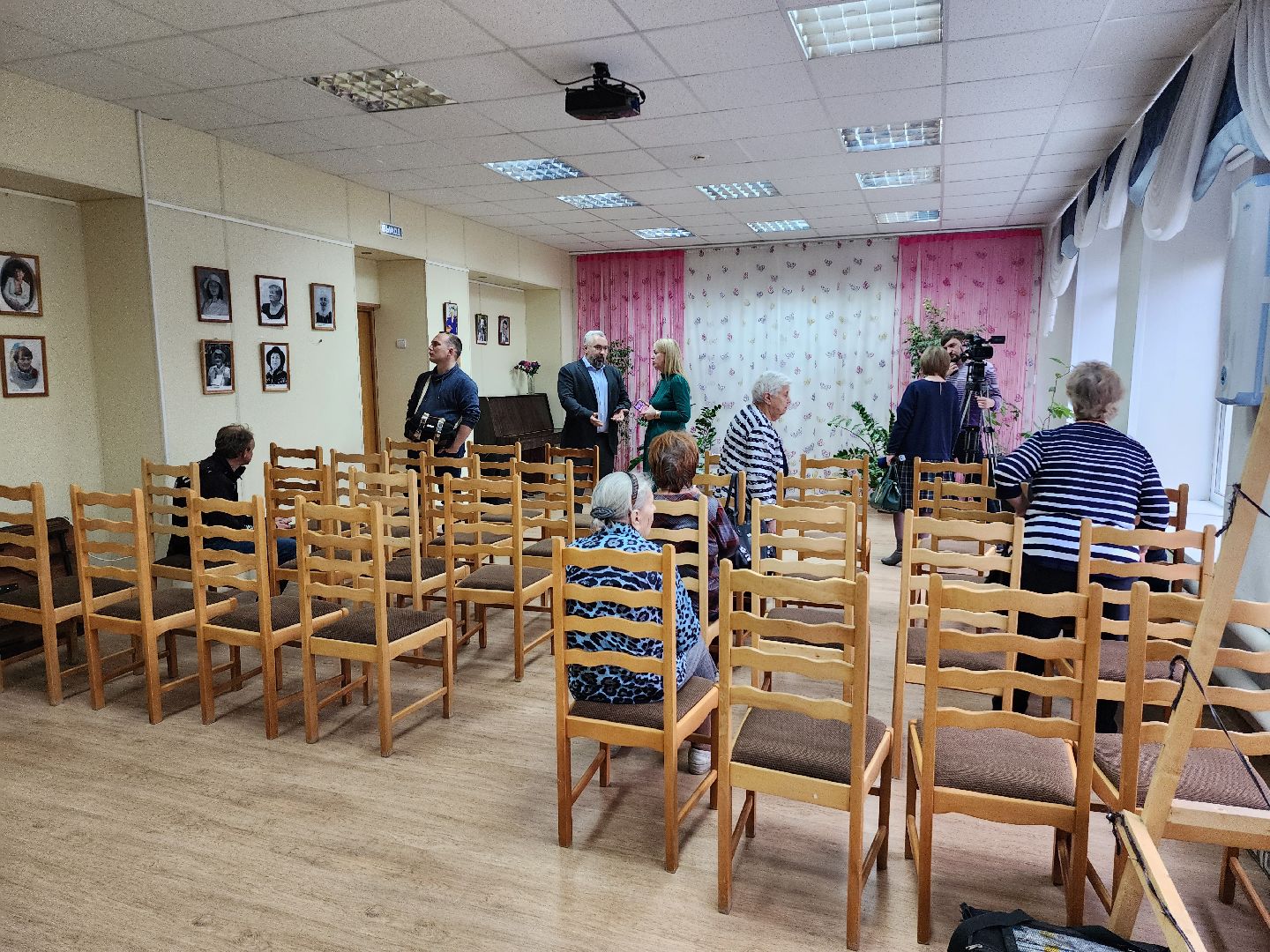 серпухов, нотариус, пенсионеры, социальная служба, социальный центр, активное долголетие,