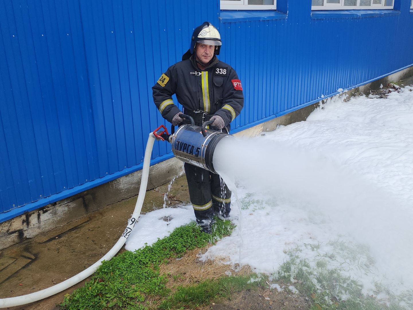 кашира, пожарно-спасательная часть, пожарная машина, автоцистерна, тушение пожаров, грубые водители,