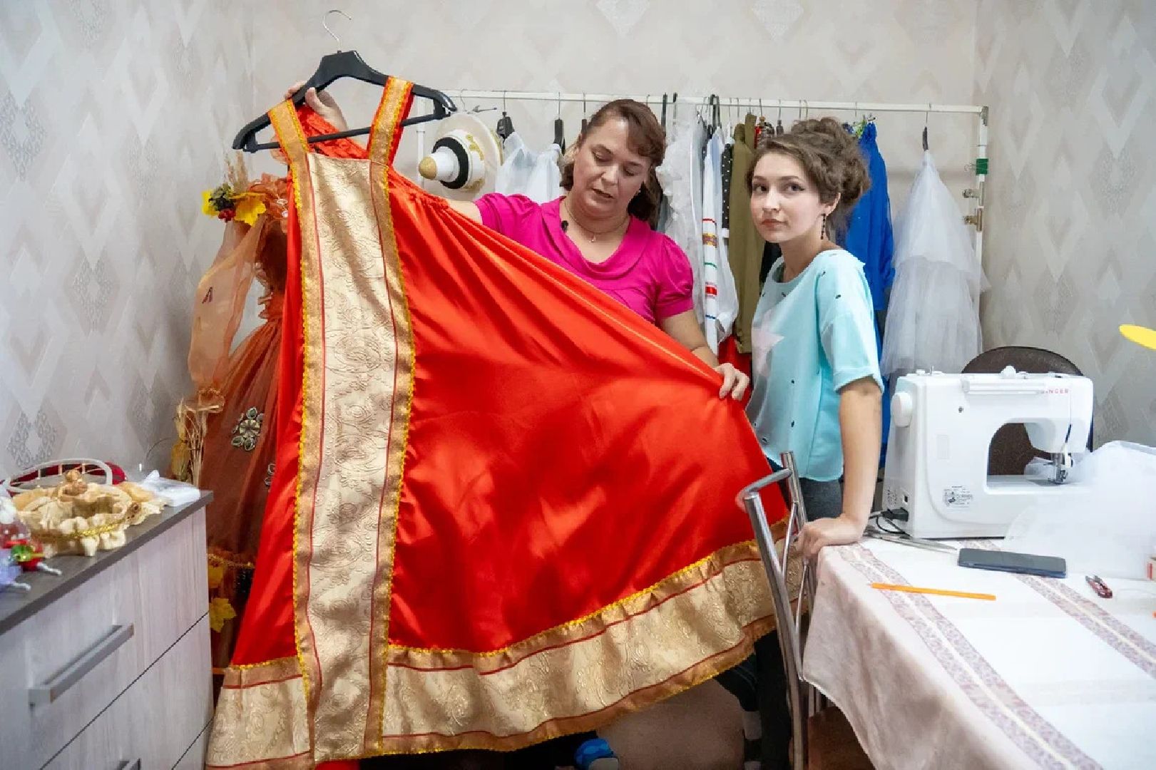 люди, культура, творчество, шитьё, платья, орехово-зуево, мастерицы, рукоделие,