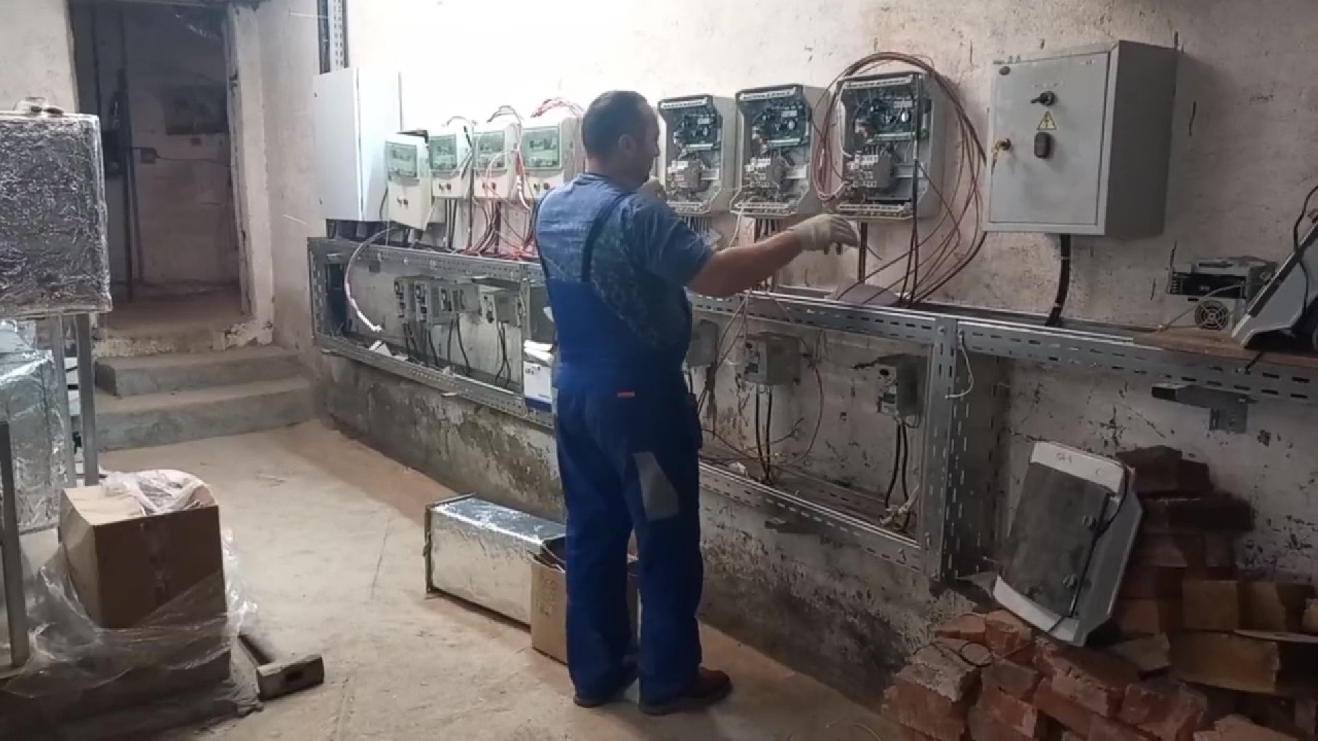 Реутов, бассейн, плавание, ремонт, детский бассейн, спортзал, кровля, электроснабжение, канализация, водопровод,