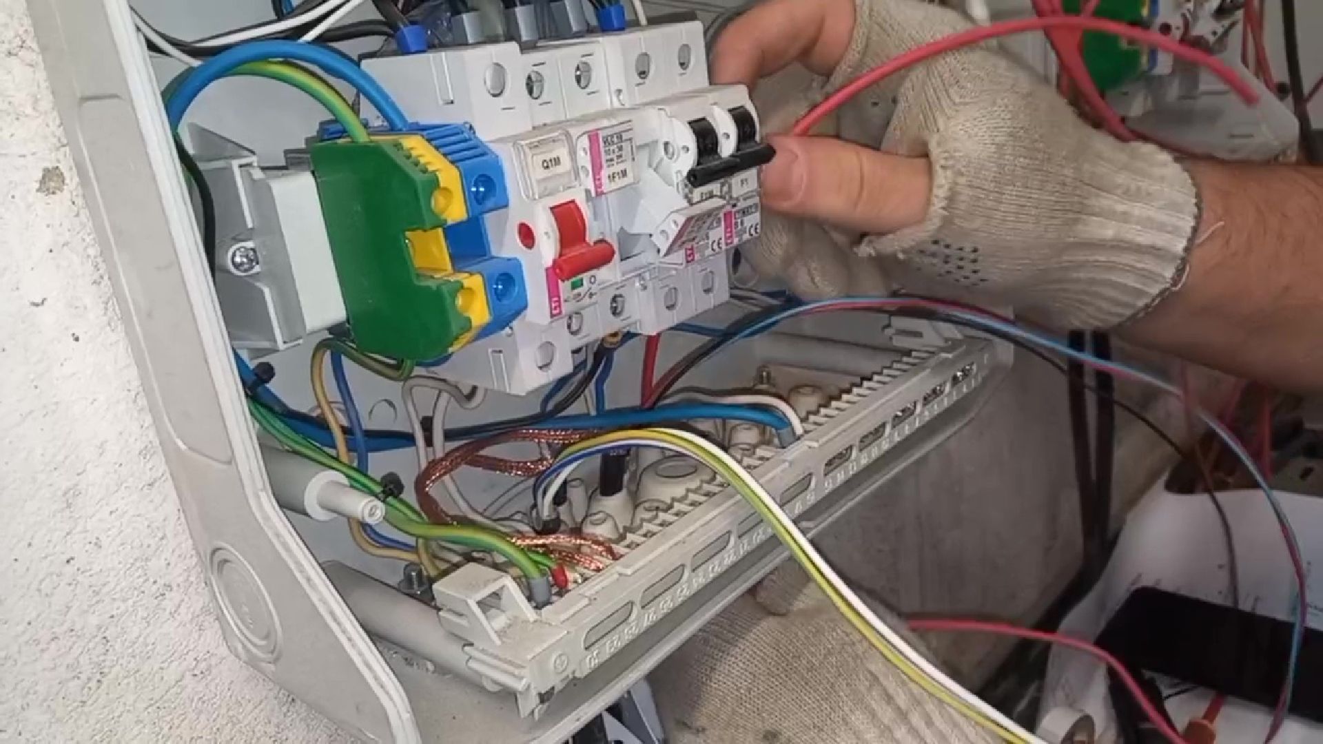 Реутов, бассейн, плавание, ремонт, детский бассейн, спортзал, кровля, электроснабжение, канализация, водопровод,