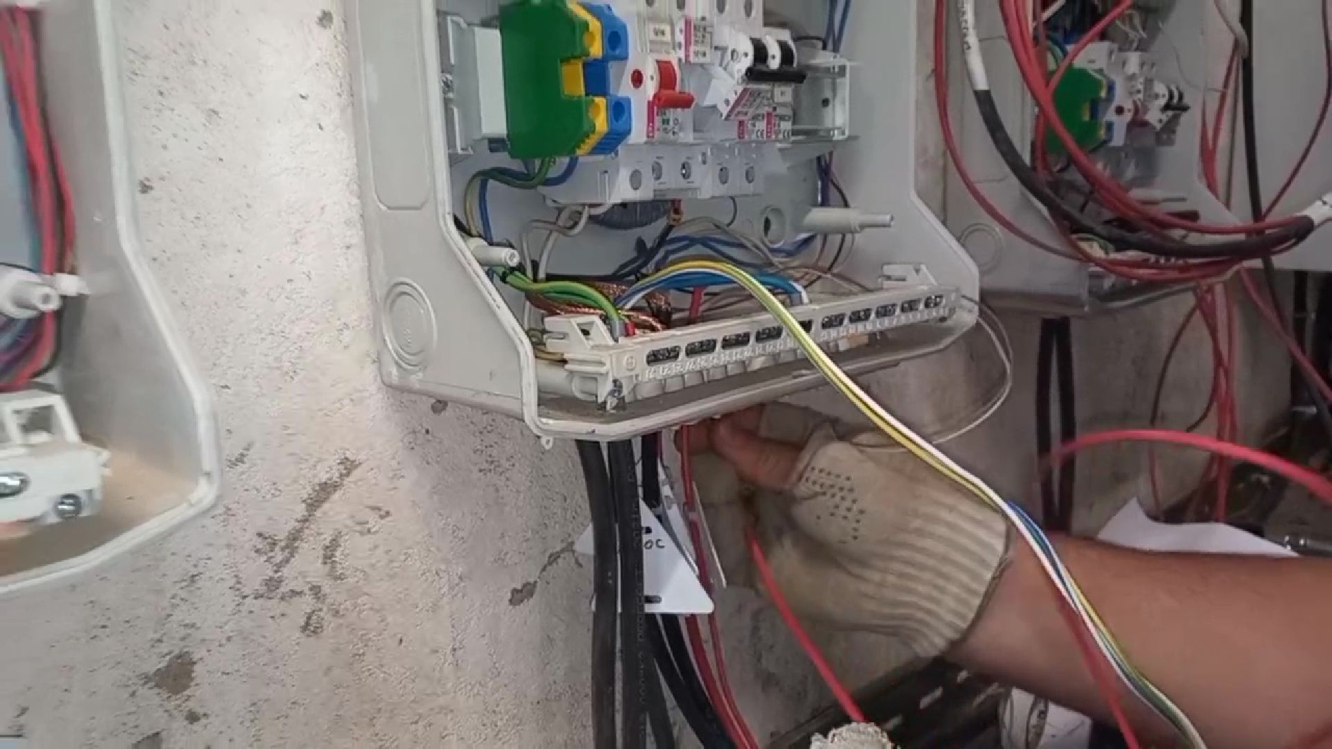 Реутов, бассейн, плавание, ремонт, детский бассейн, спортзал, кровля, электроснабжение, канализация, водопровод,