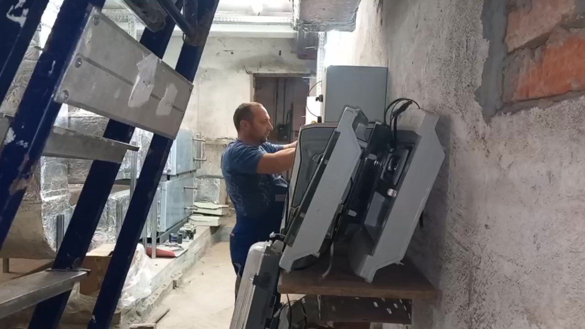 Реутов, бассейн, плавание, ремонт, детский бассейн, спортзал, кровля, электроснабжение, канализация, водопровод,