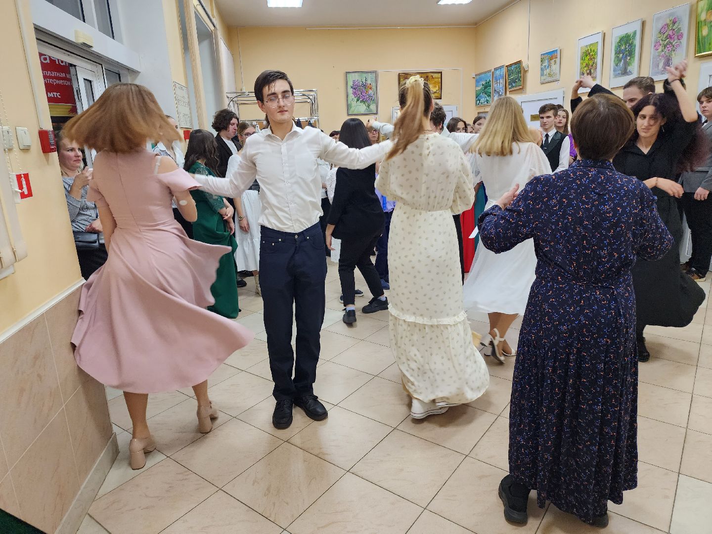 бал, молодежь,