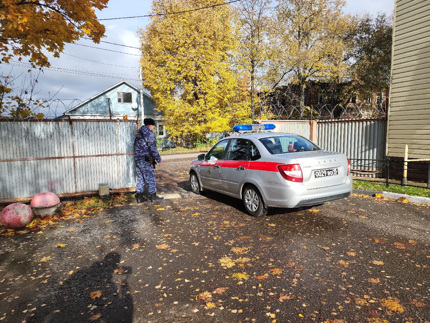 кашира, ожерелье, росгвардия, вневедомственная охрана, кража, задержание, вор, торговый объект,