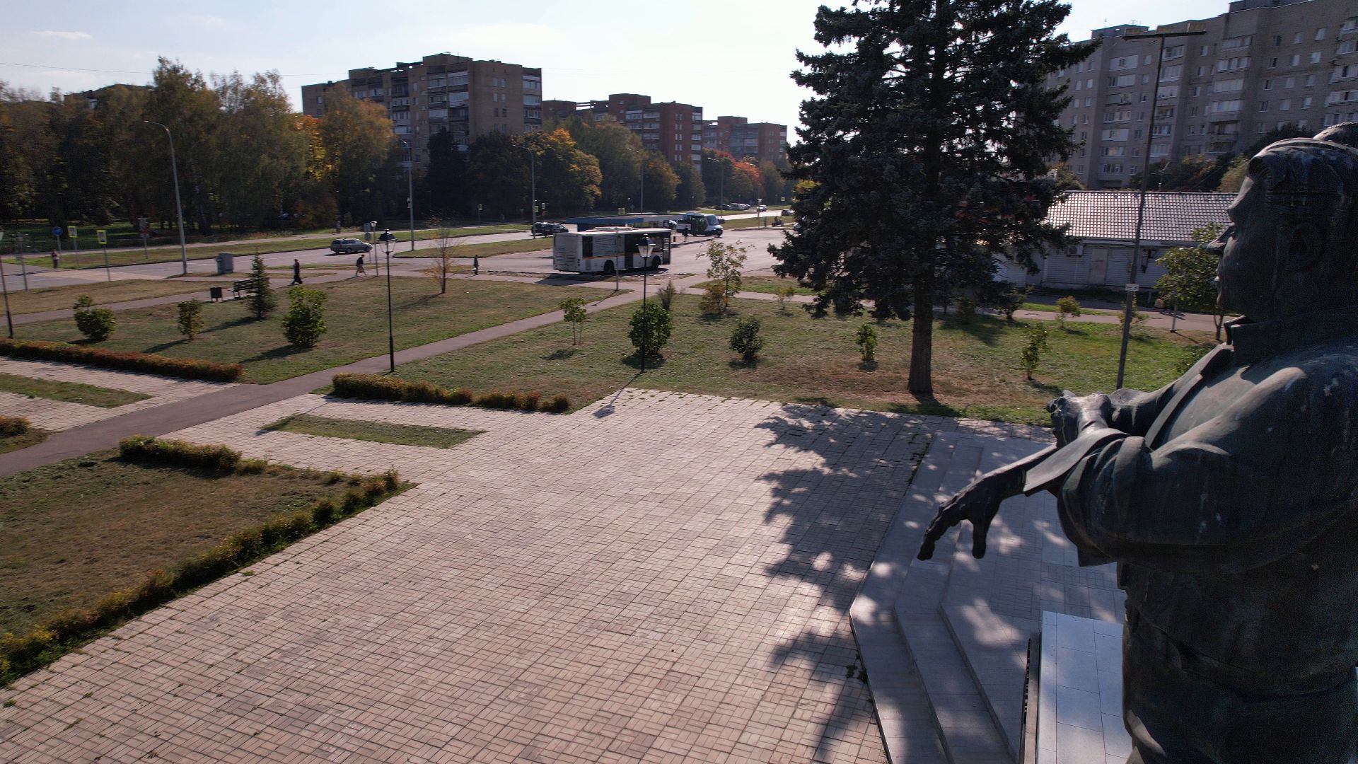 памятник, черноголовка, ученый,видео с коптера,