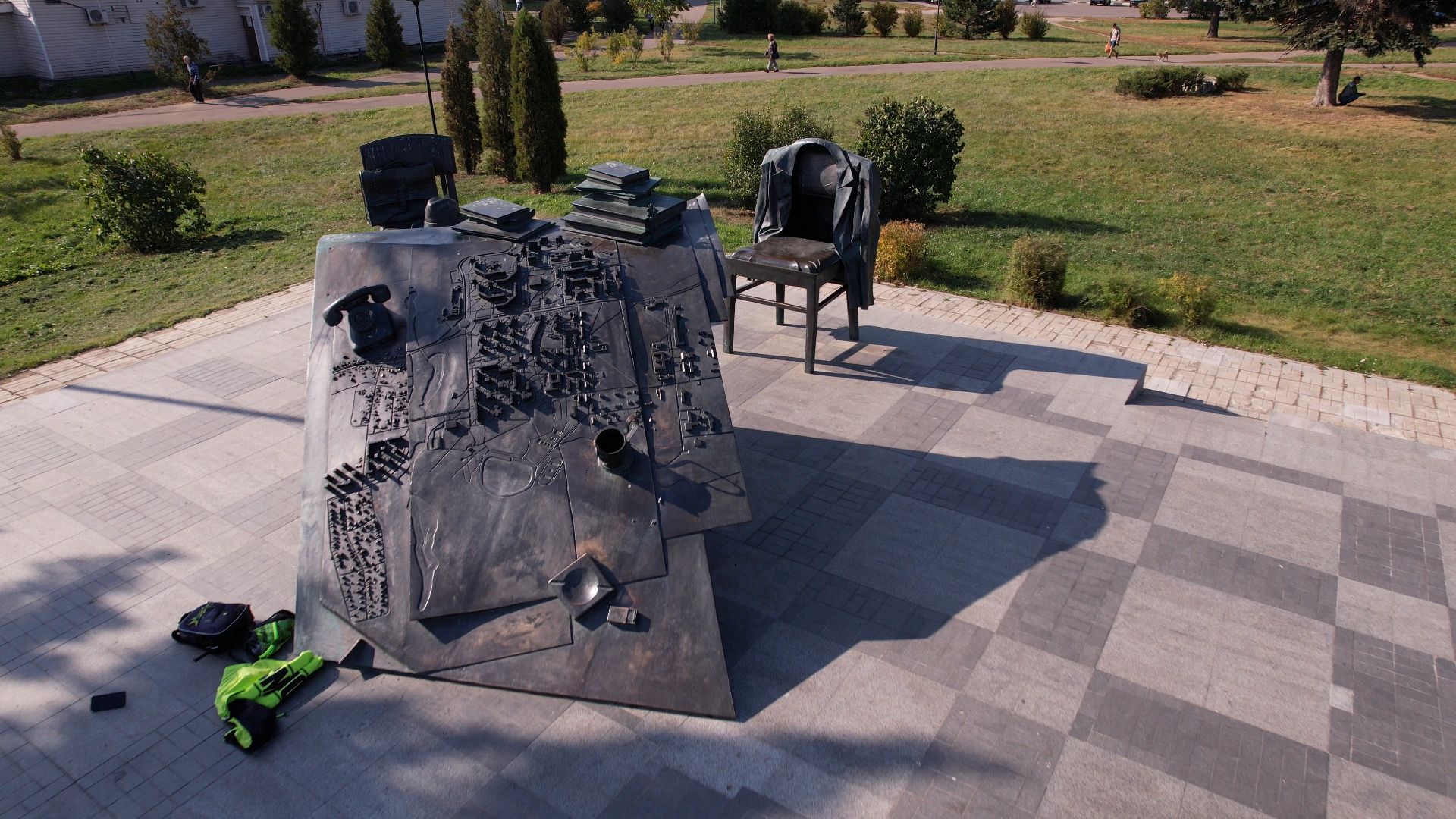 памятник, черноголовка, ученый,видео с коптера,